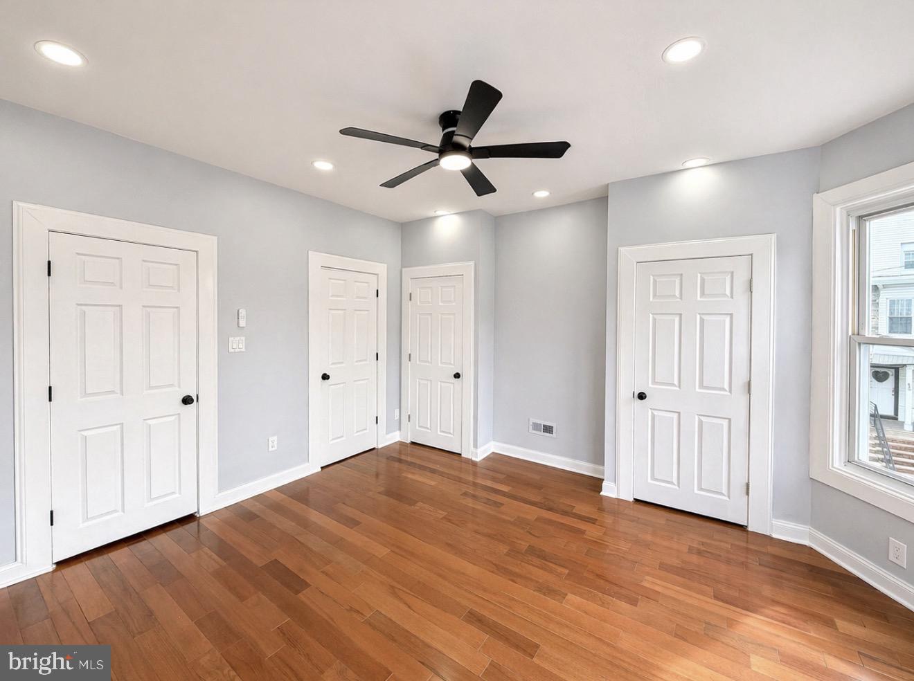 GERMANTOWN (WEST) - Residential