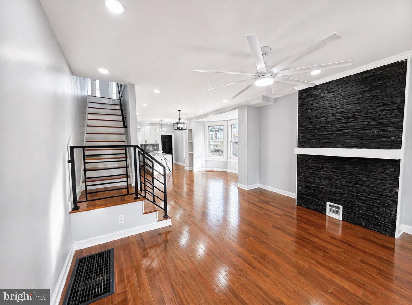 GERMANTOWN (WEST) - Residential