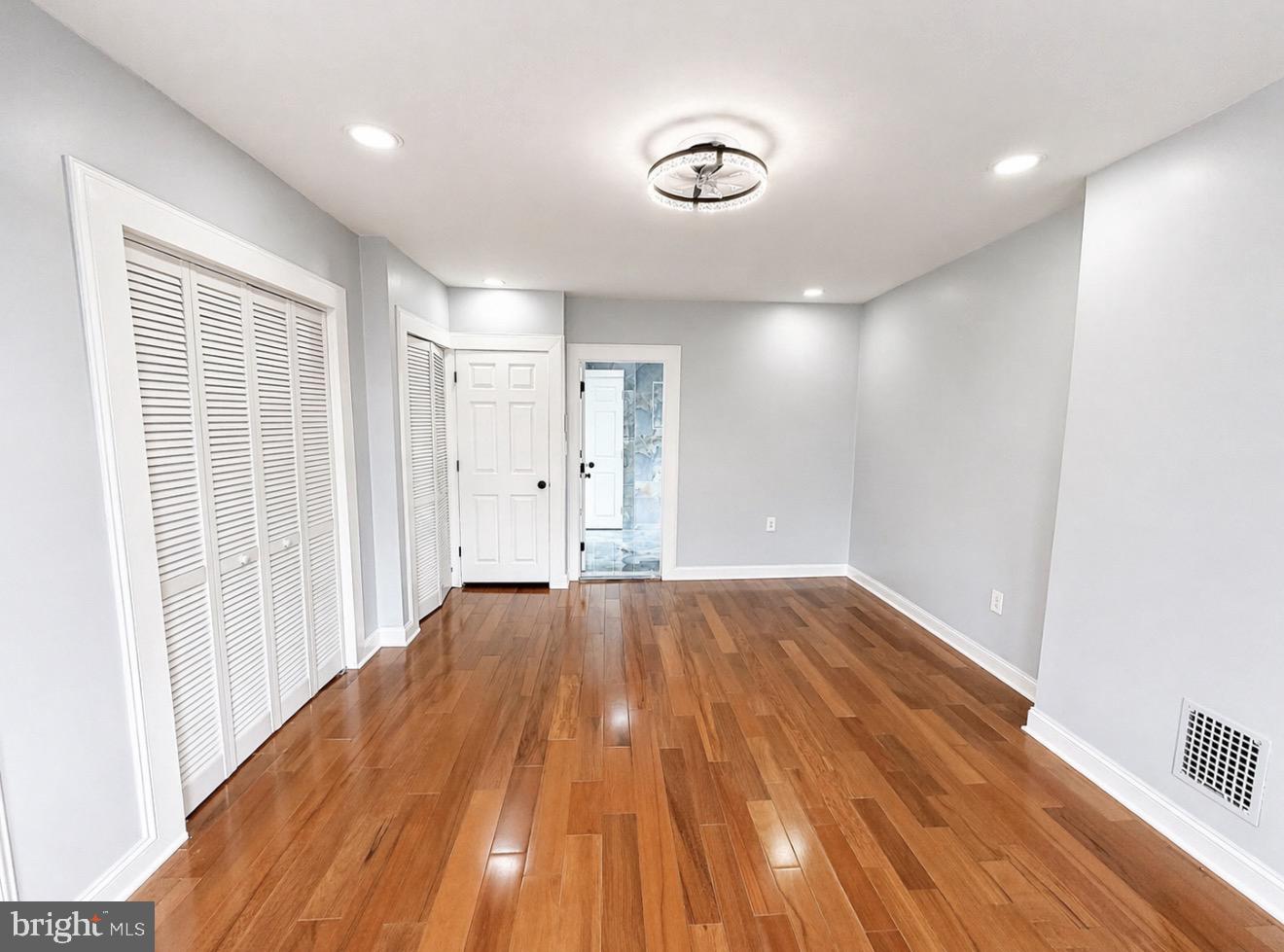 GERMANTOWN (WEST) - Residential