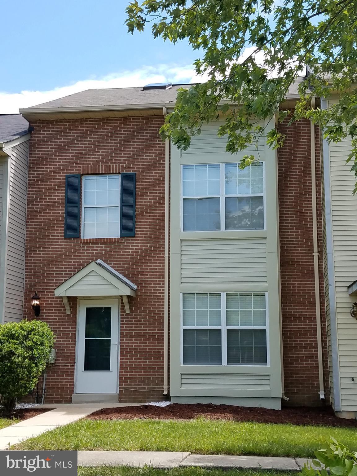 ST CHARLES SUB - HAMPSHIRE - Residential