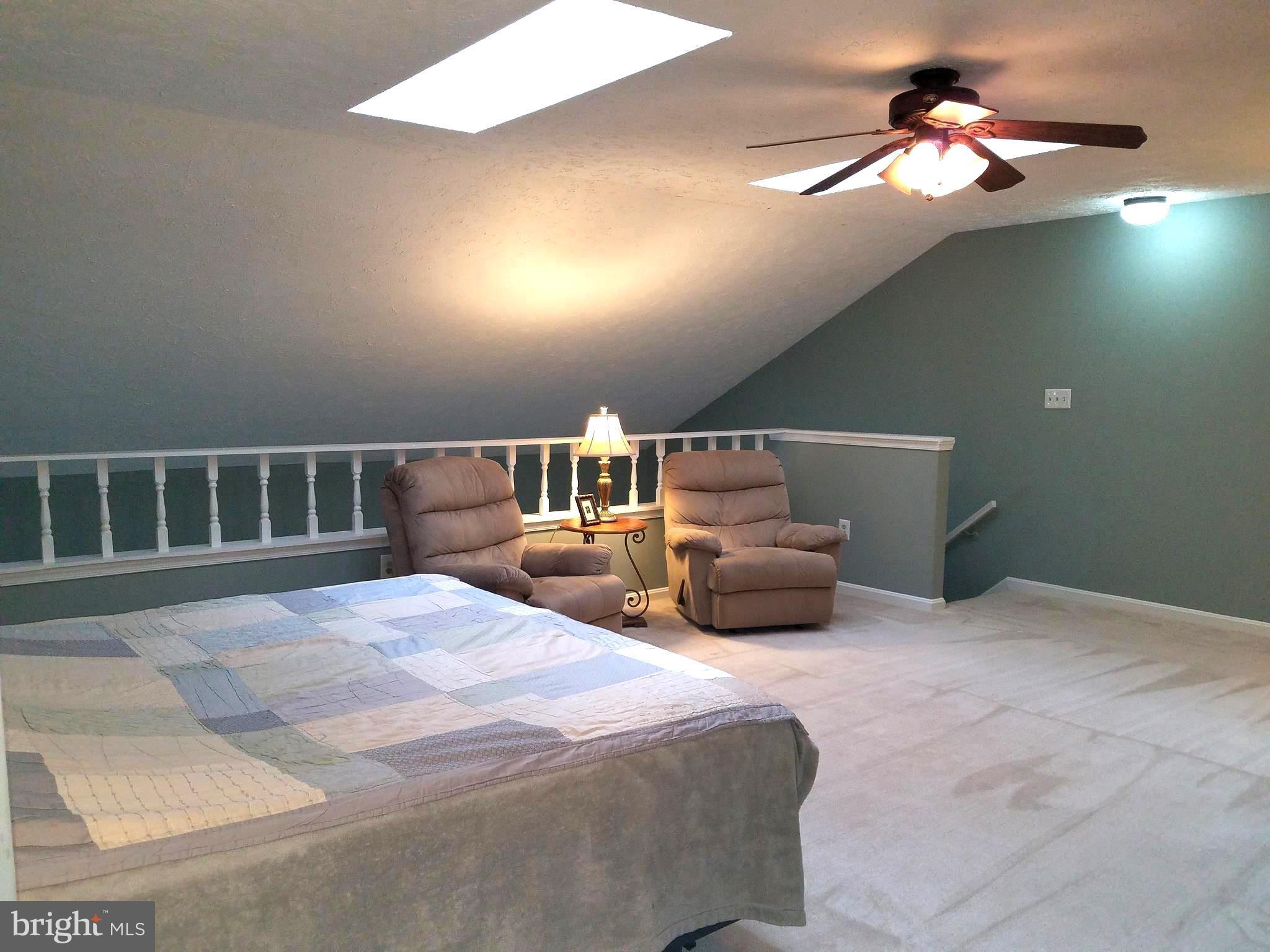 ST CHARLES SUB - HAMPSHIRE - Residential