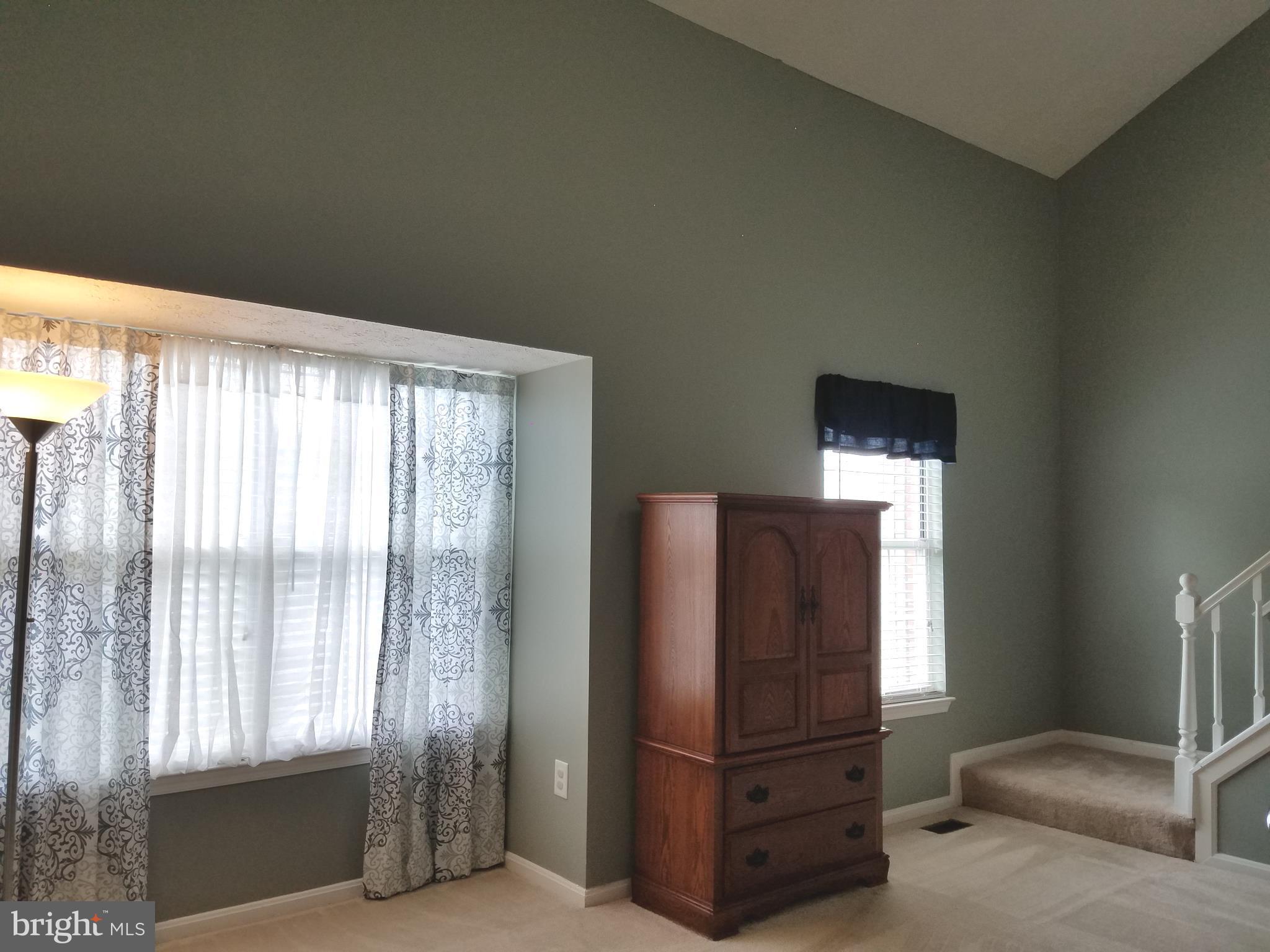 ST CHARLES SUB - HAMPSHIRE - Residential