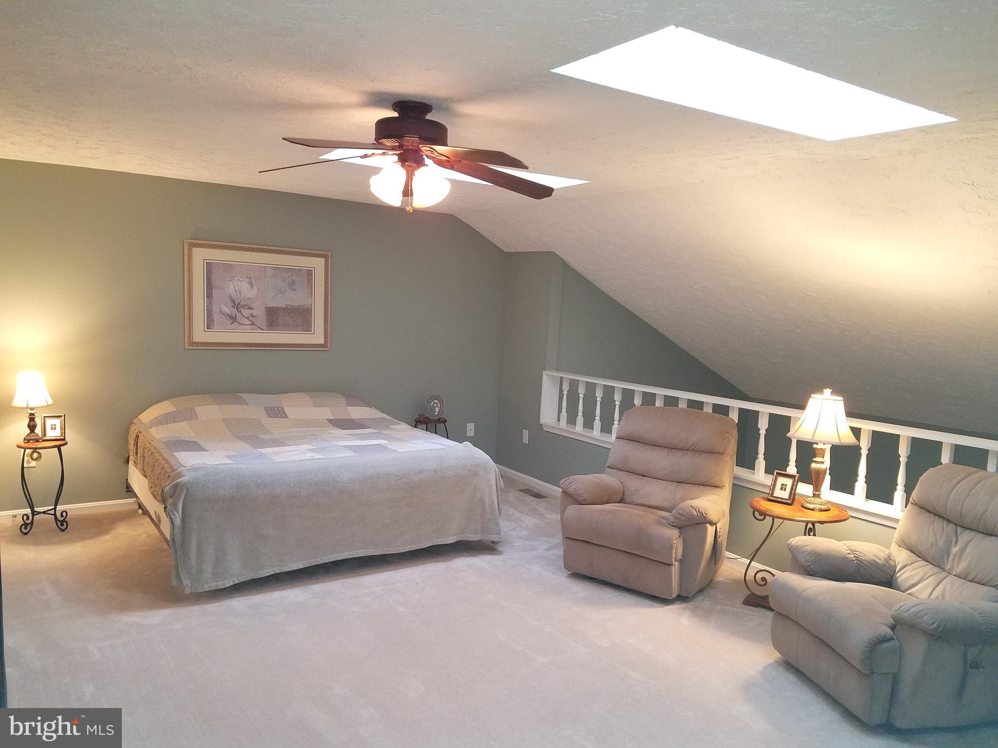 ST CHARLES SUB - HAMPSHIRE - Residential