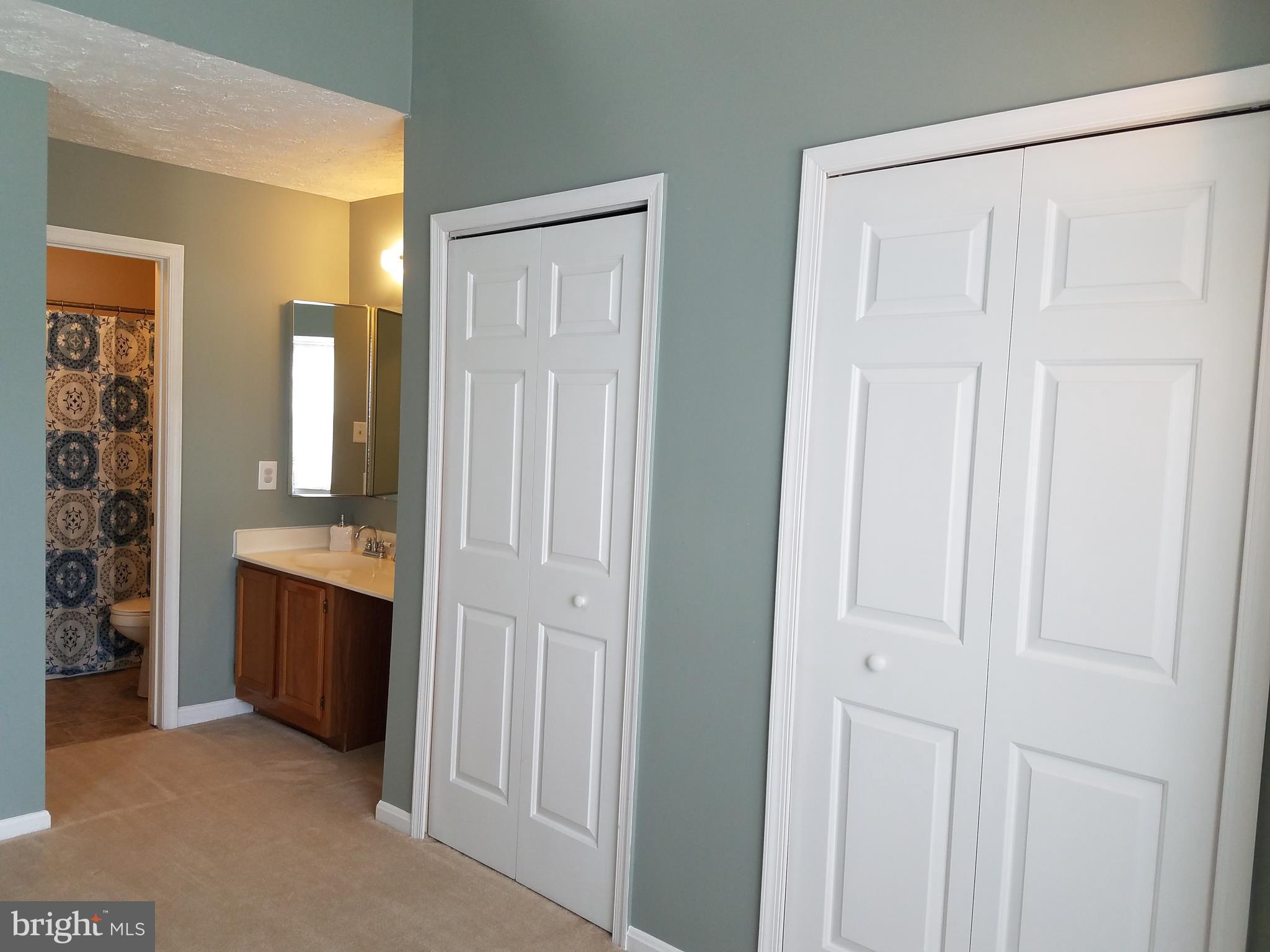 ST CHARLES SUB - HAMPSHIRE - Residential