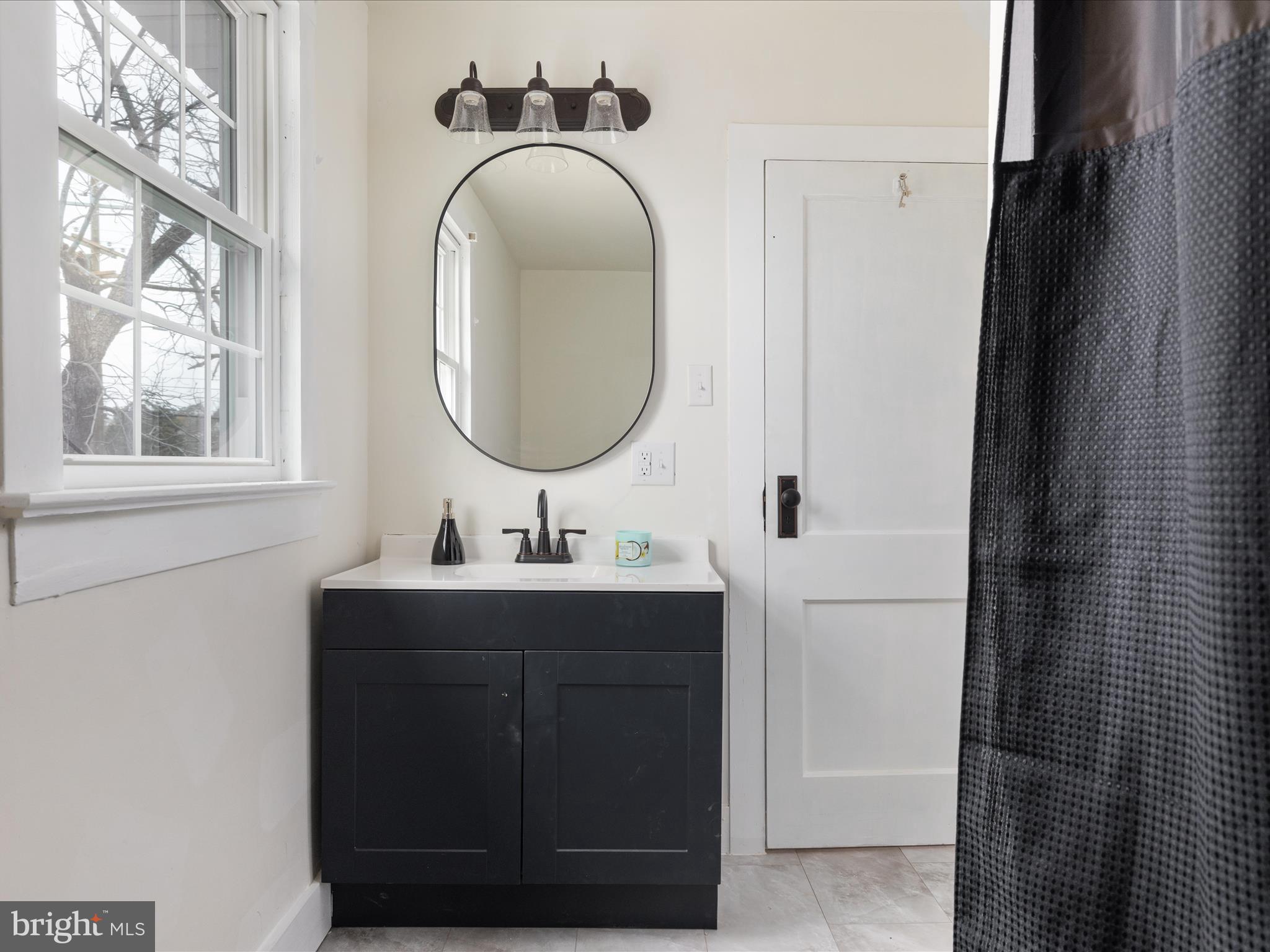 DAVIS STRASBURG - Residential