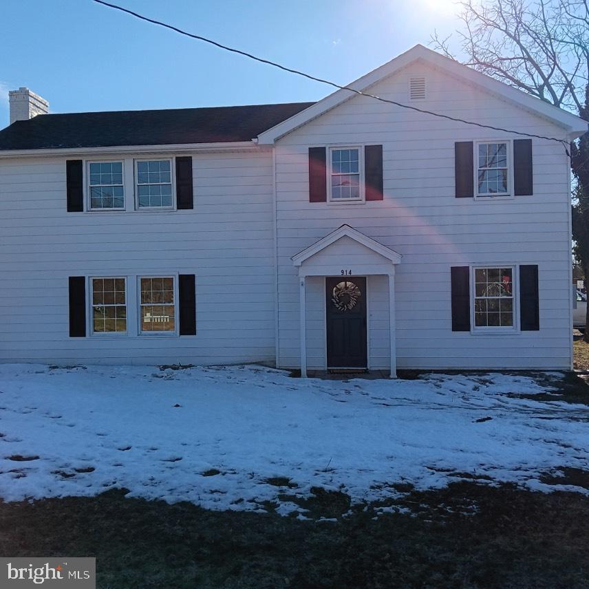 DAVIS STRASBURG - Residential