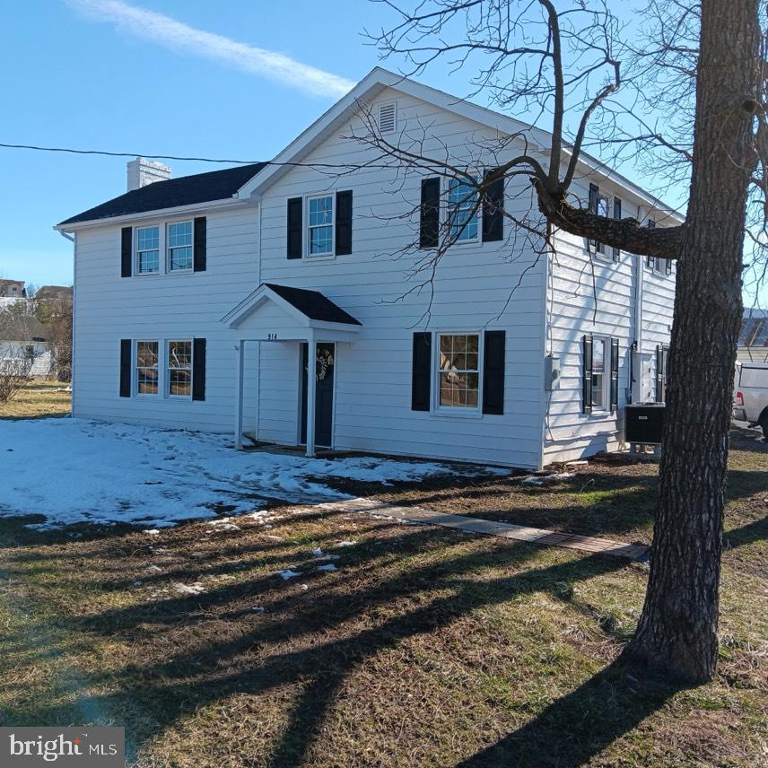 DAVIS STRASBURG - Residential