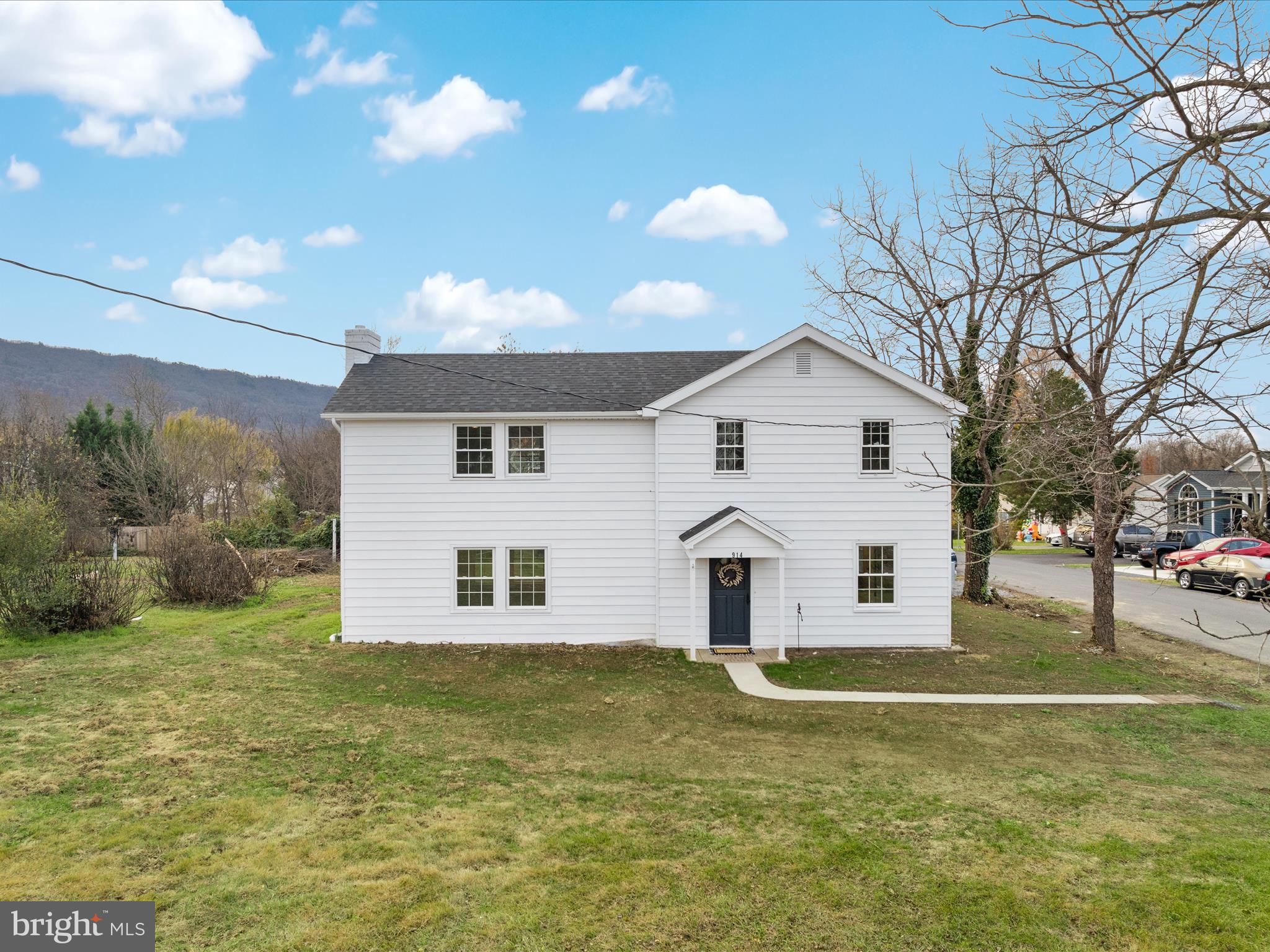 DAVIS STRASBURG - Residential