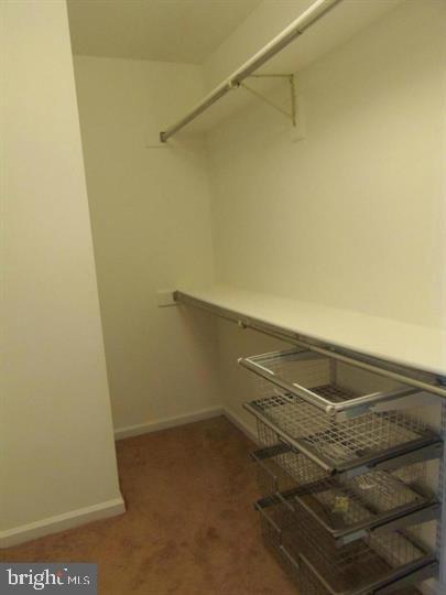 NATIONAL RESEARCH - Residential Lease