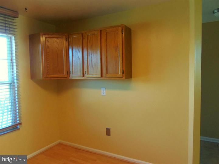 NATIONAL RESEARCH - Residential Lease