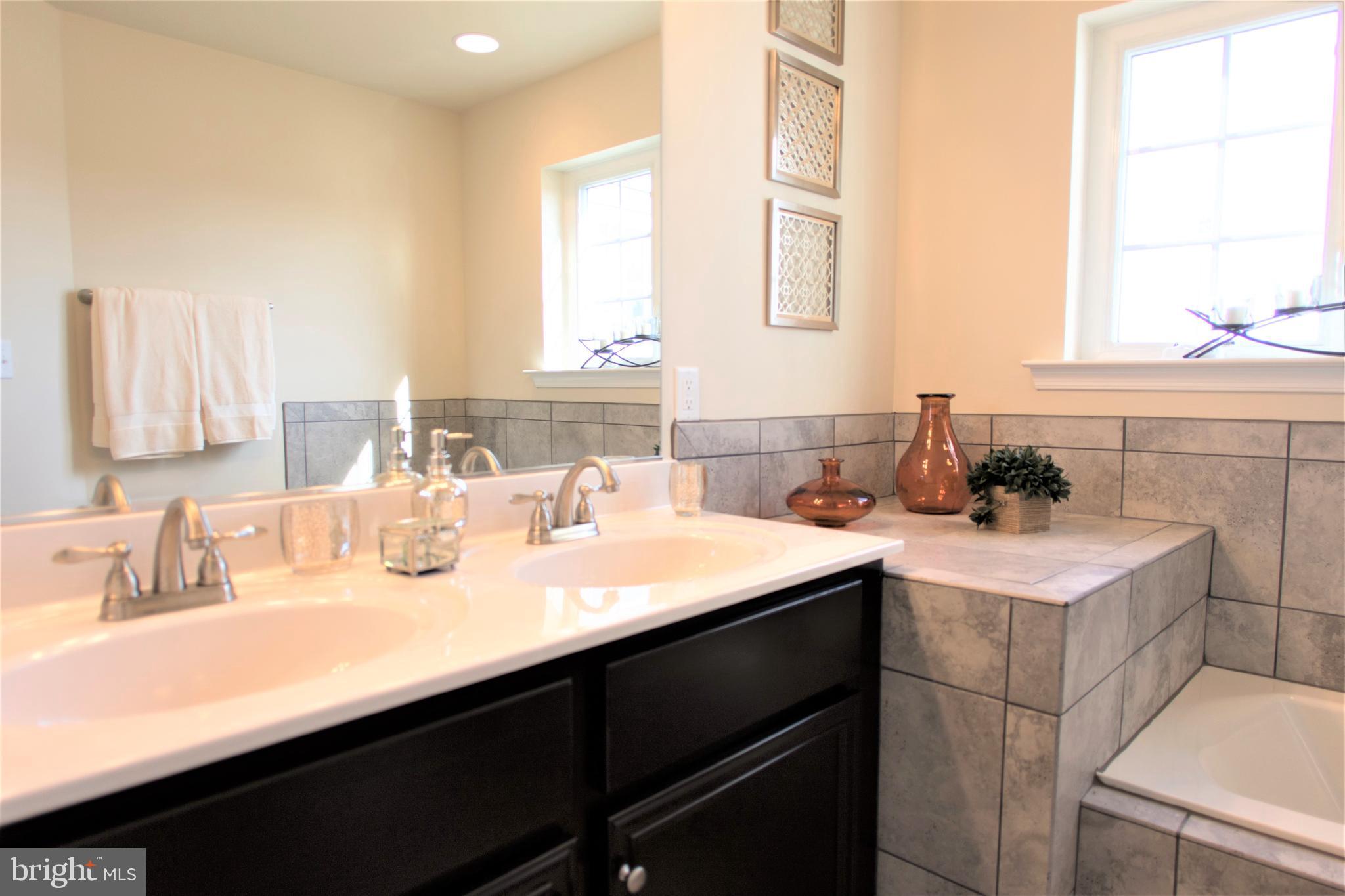 BRIAR RUN - Residential