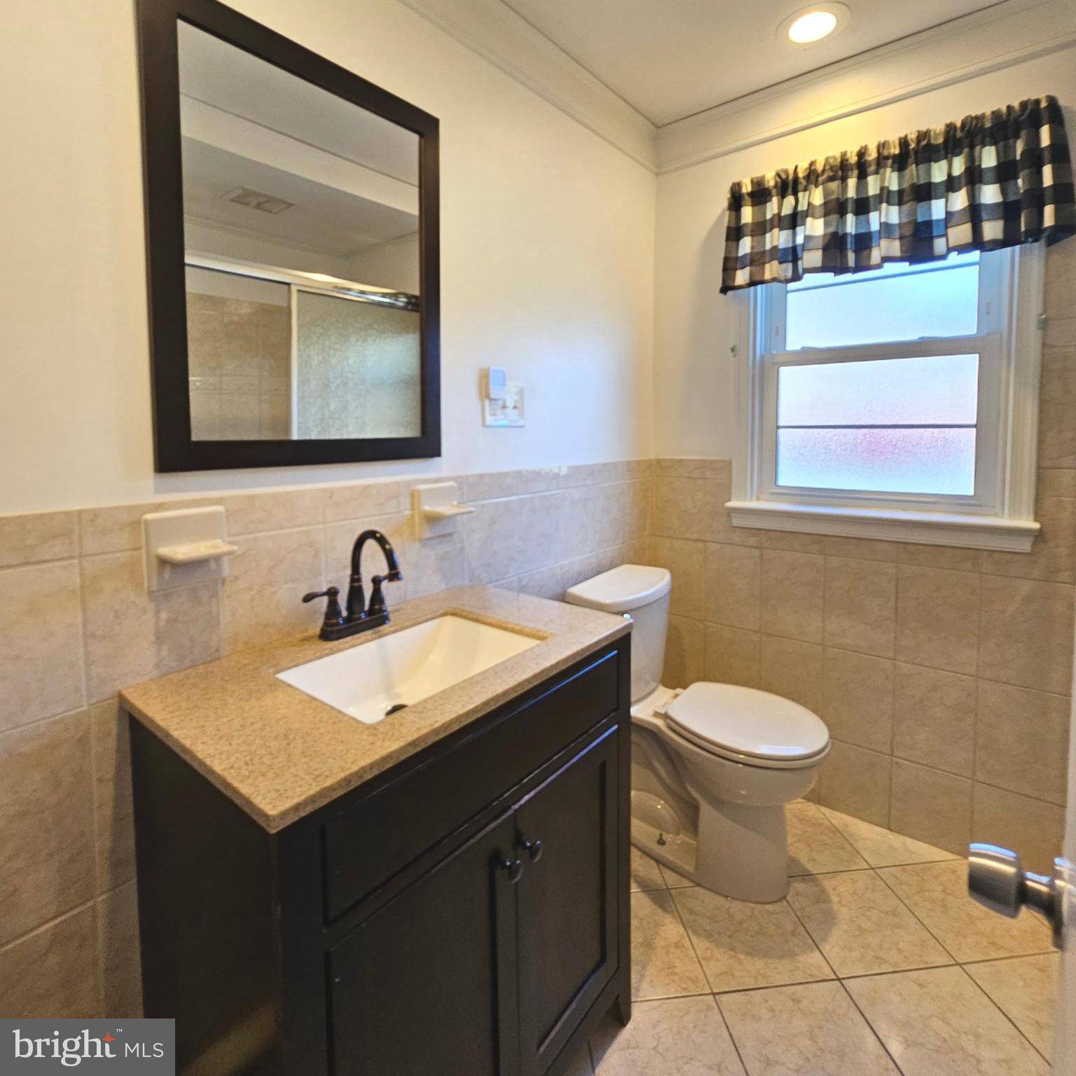 GLEN ACRES - Residential Lease