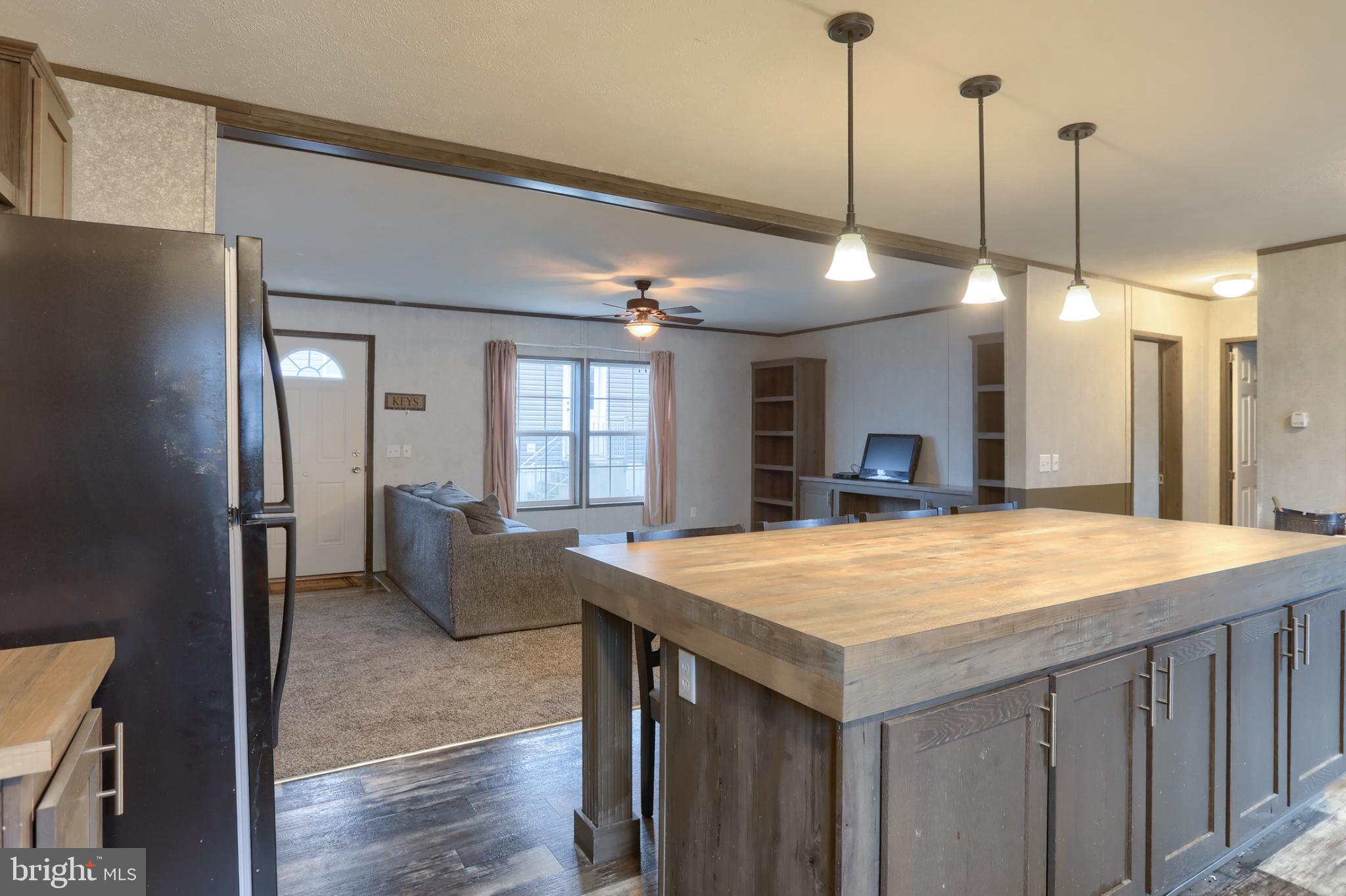 NORTHCREST ACRES MH PARK - Residential