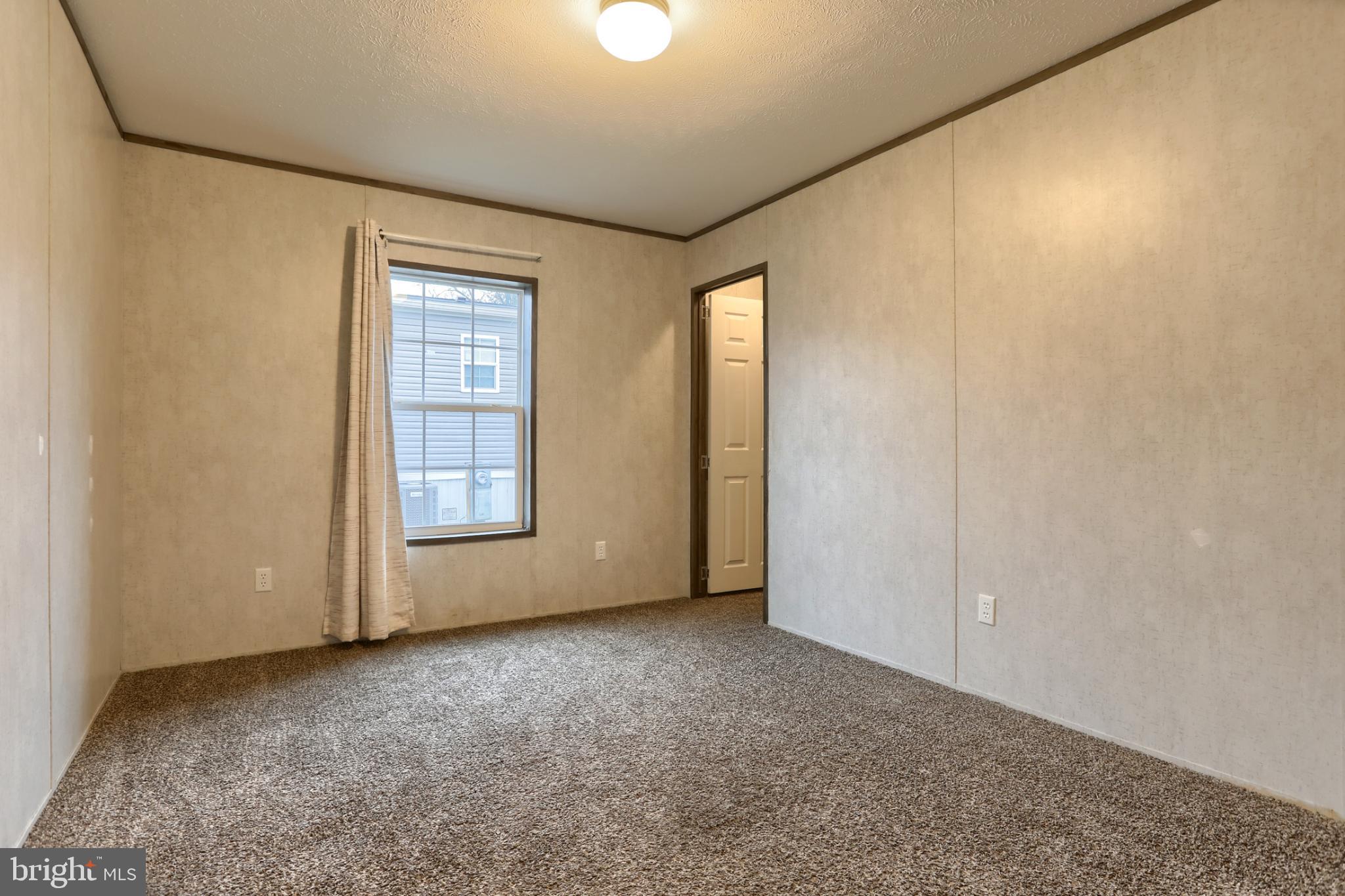 NORTHCREST ACRES MH PARK - Residential