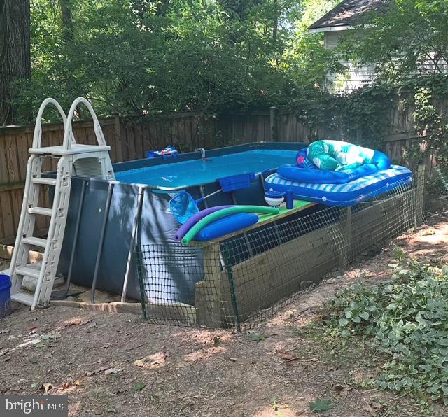 STERLING  PARK - Residential