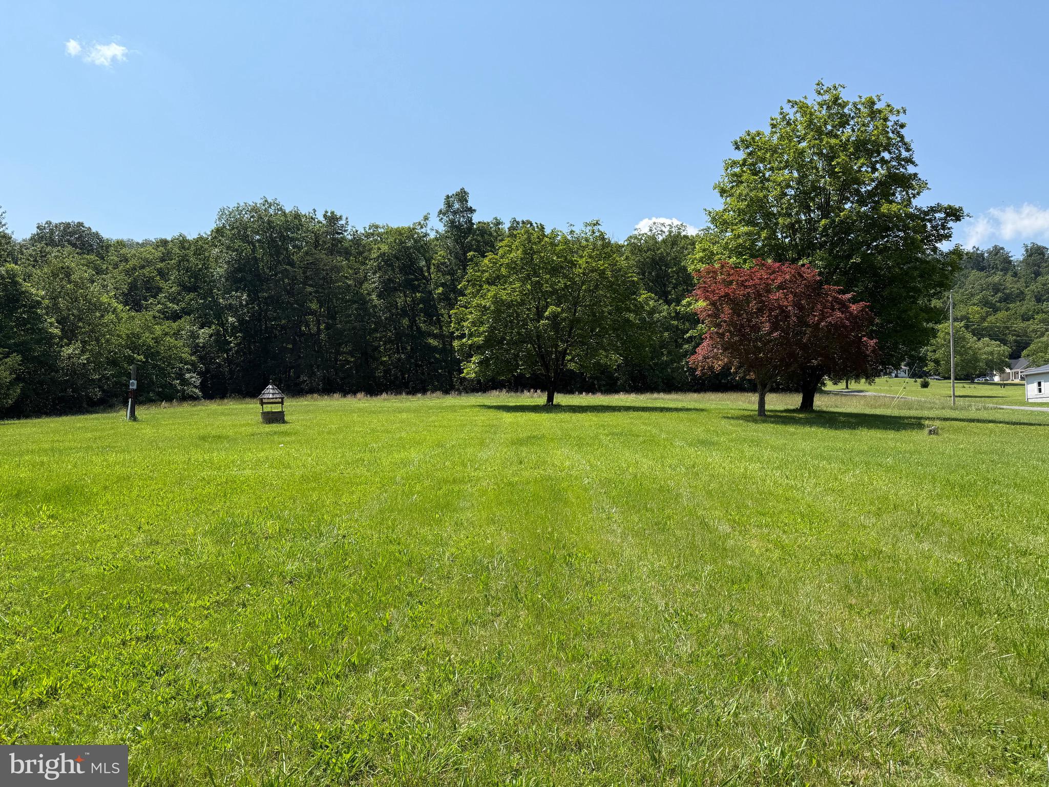 11 GRAY RIDGE LANE