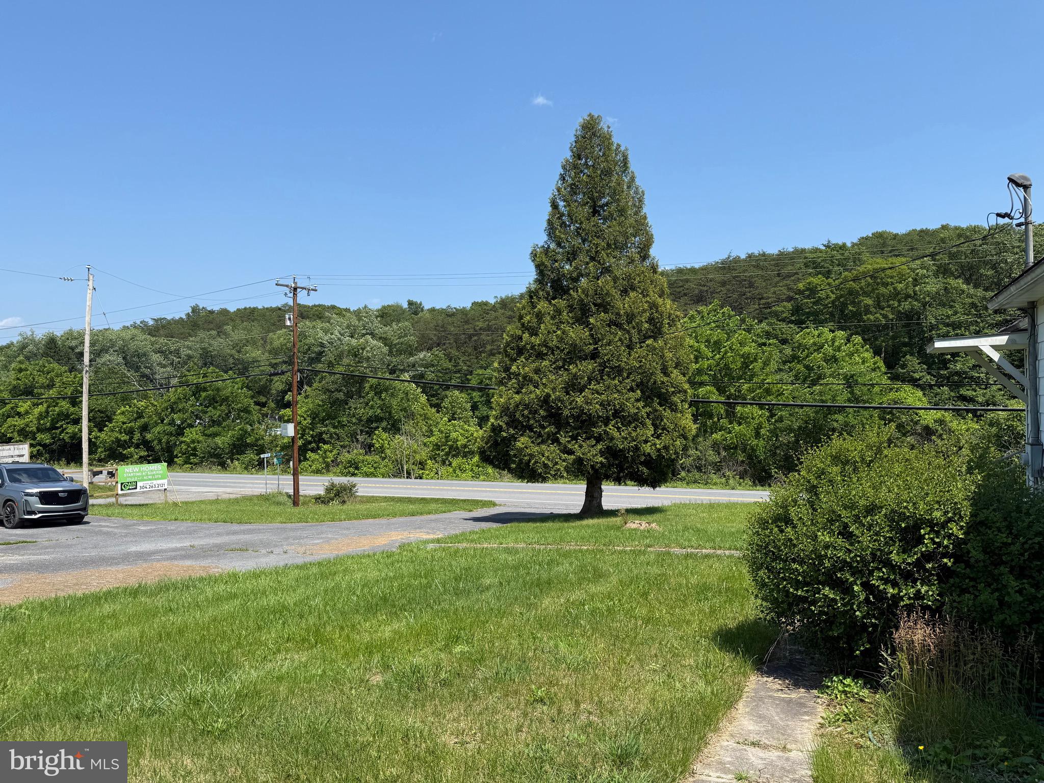 11 GRAY RIDGE LANE