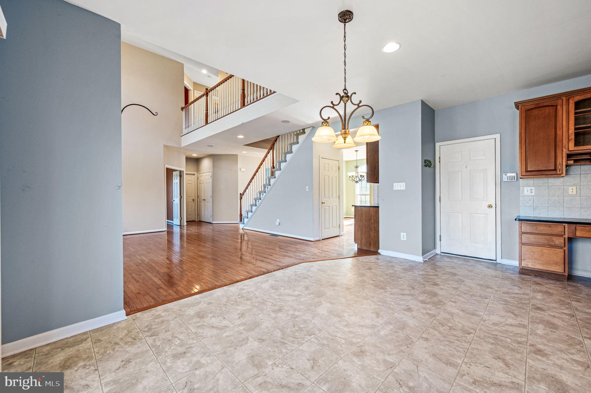 STONE CREEK - Residential