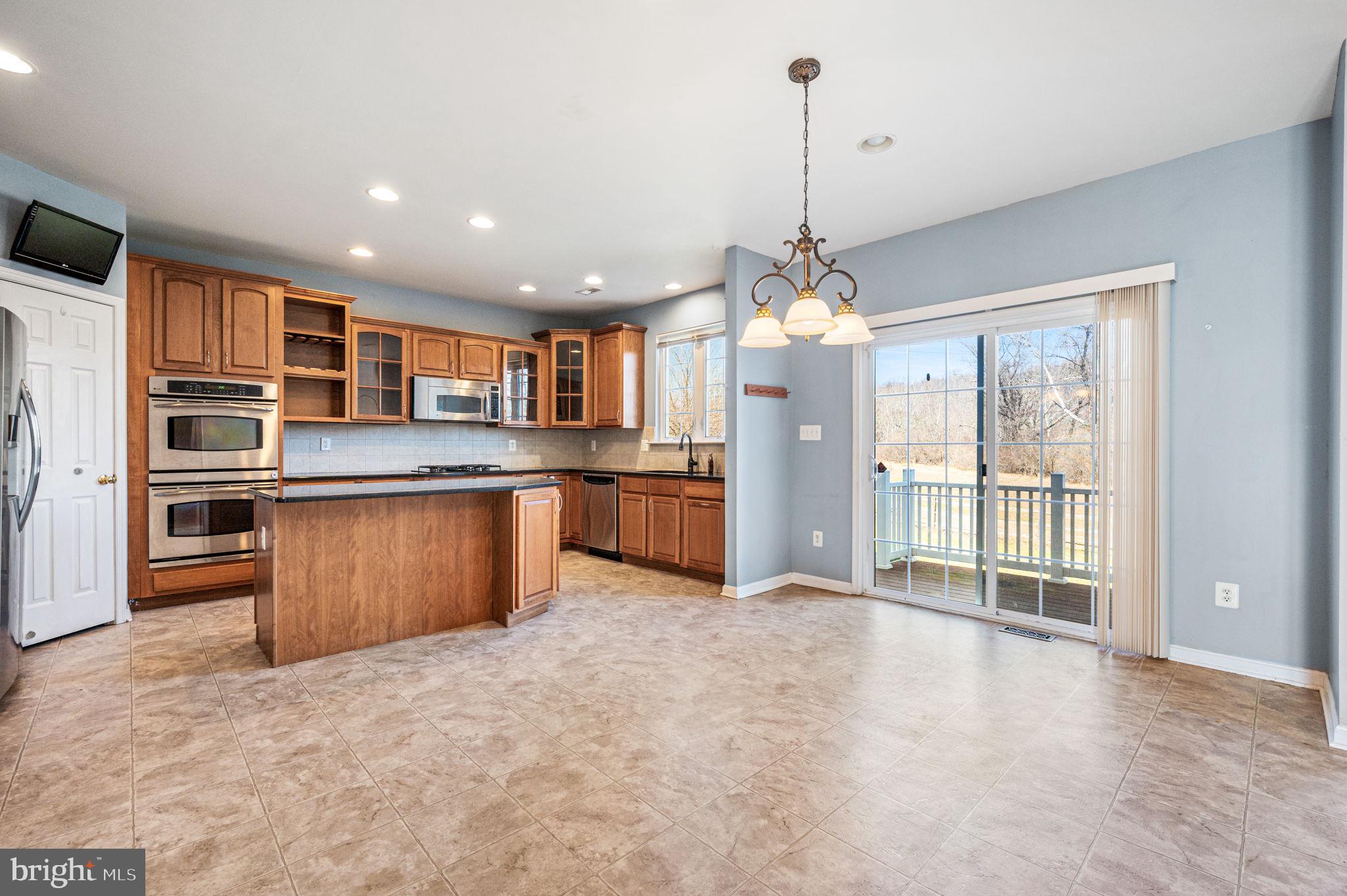 STONE CREEK - Residential