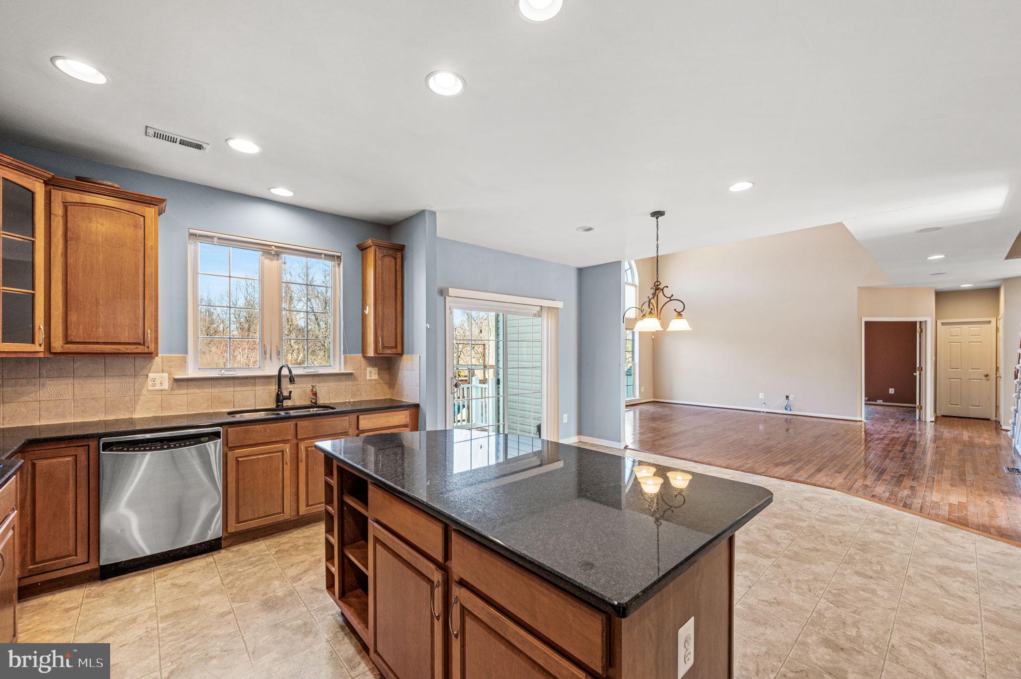 STONE CREEK - Residential