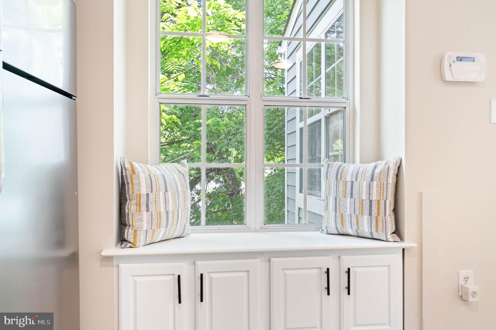 WILLOW LAKE - Residential