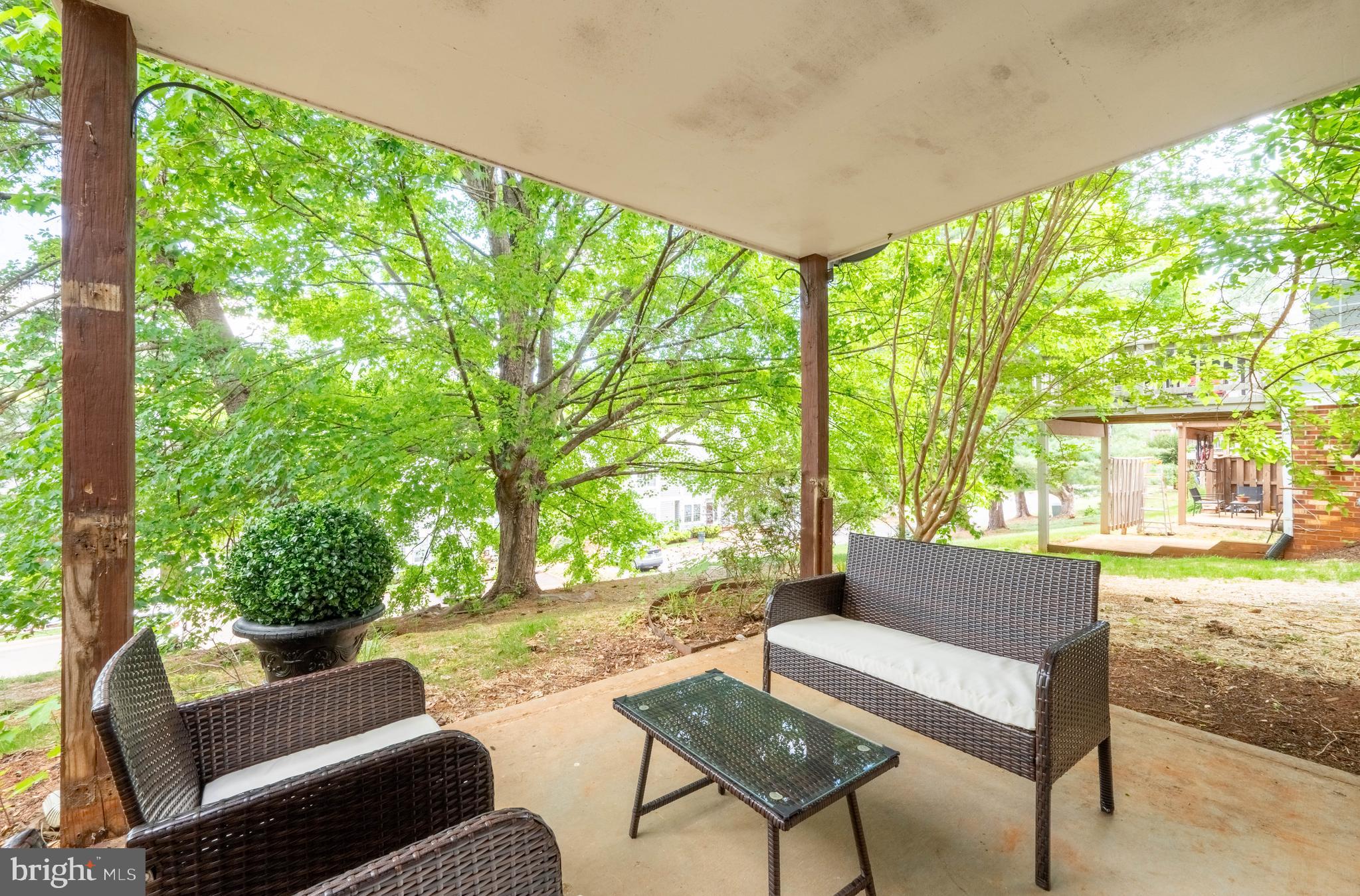 WILLOW LAKE - Residential