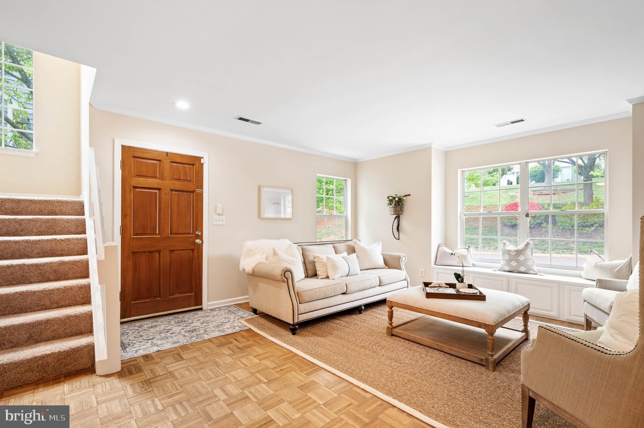 WILLOW LAKE - Residential