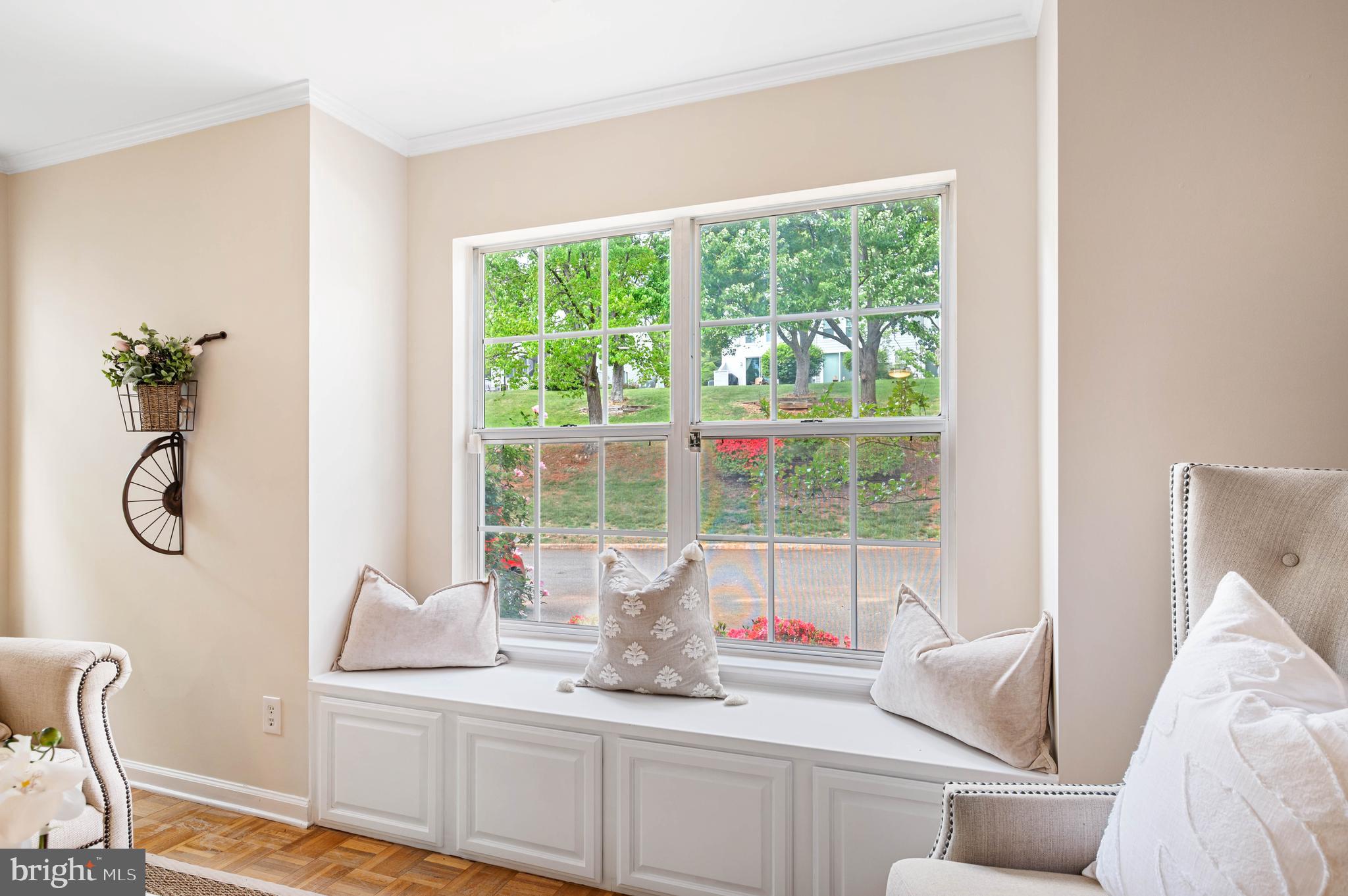 WILLOW LAKE - Residential