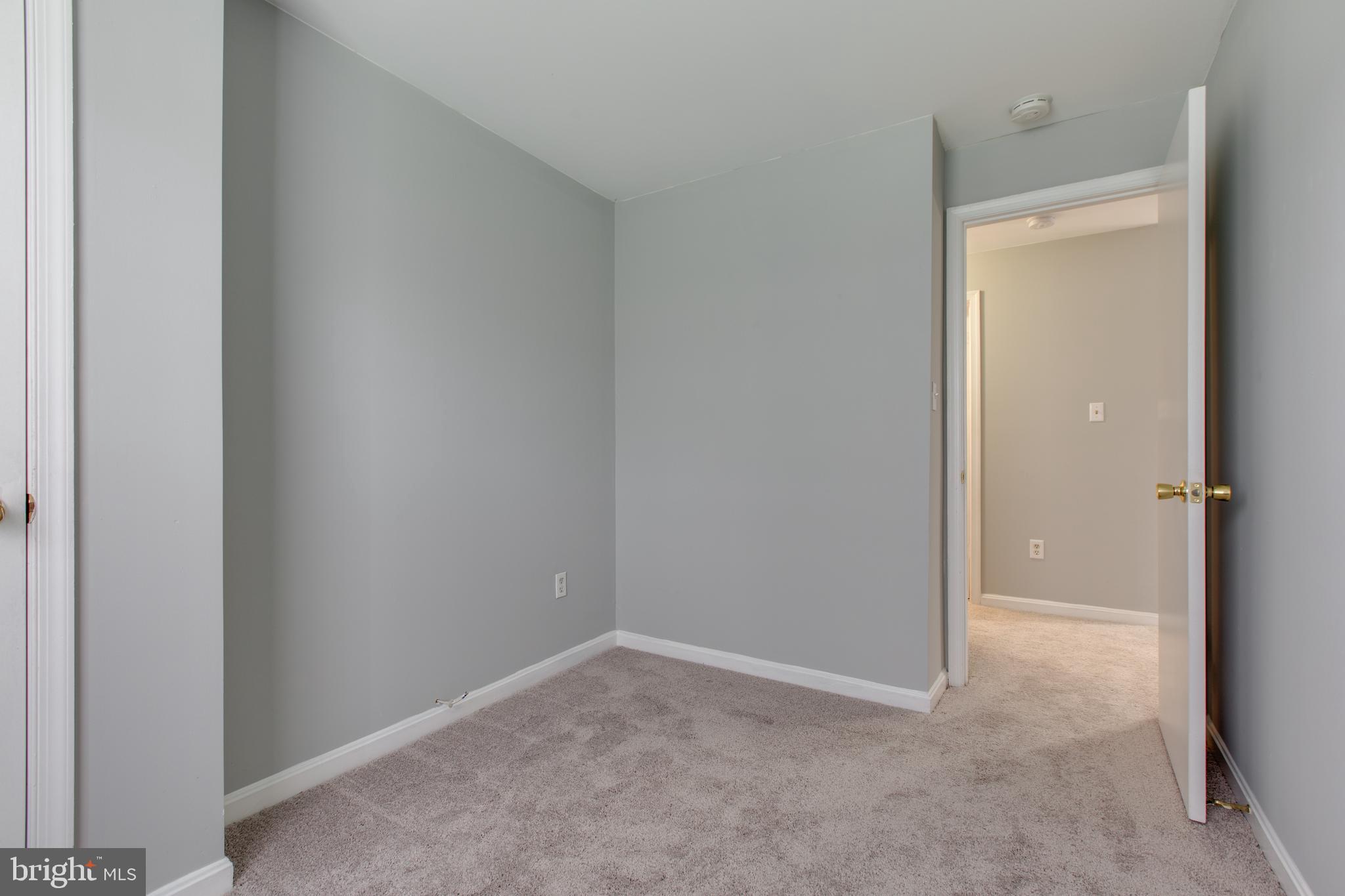 CROMWELL FOUNTAIN - Residential Lease