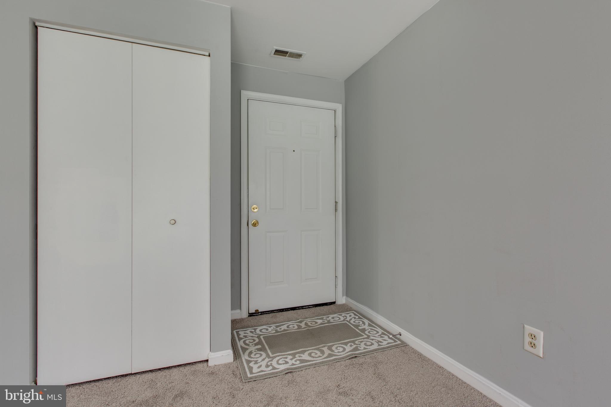 CROMWELL FOUNTAIN - Residential Lease