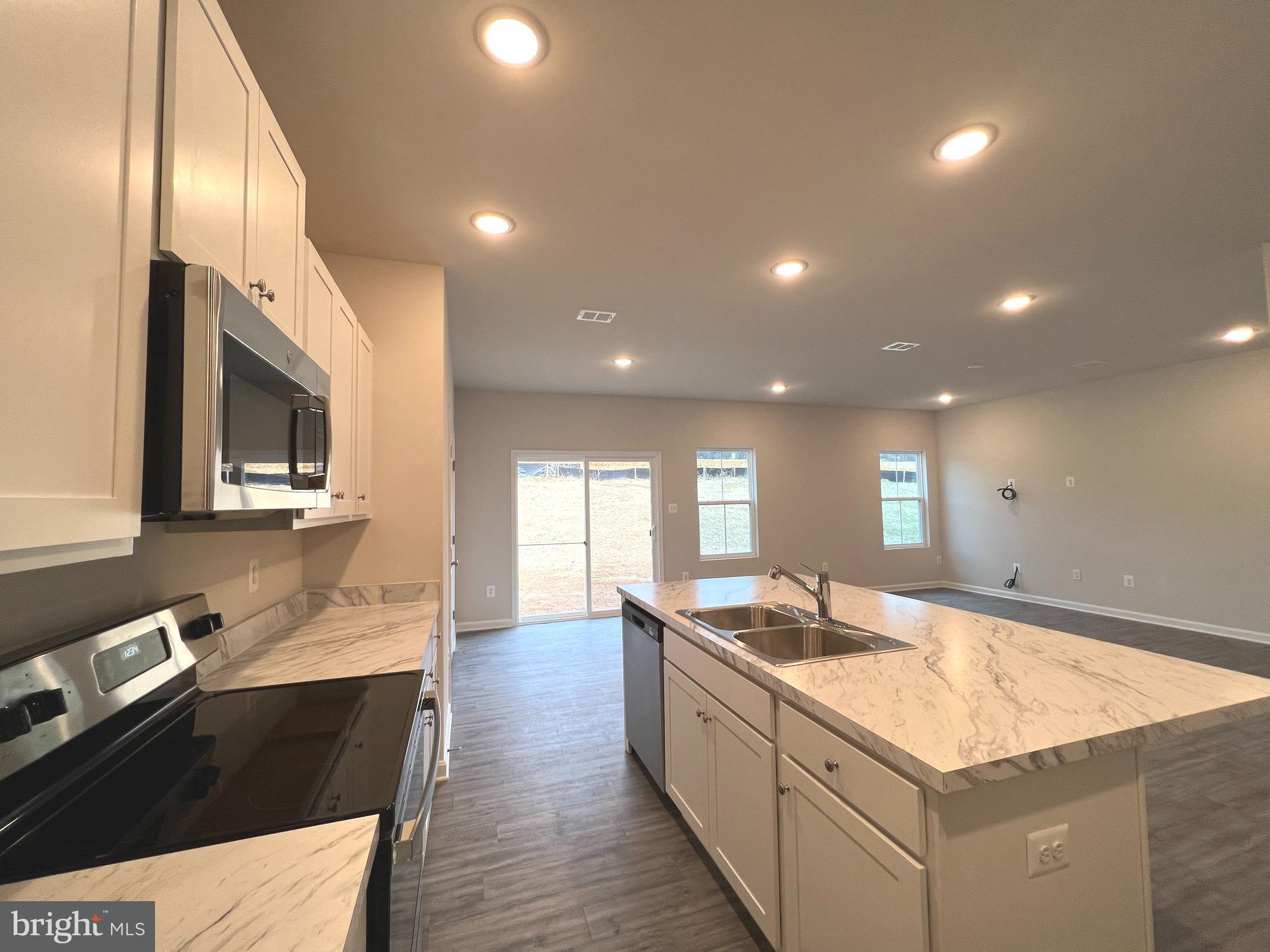 DILLON FARM - Residential Lease