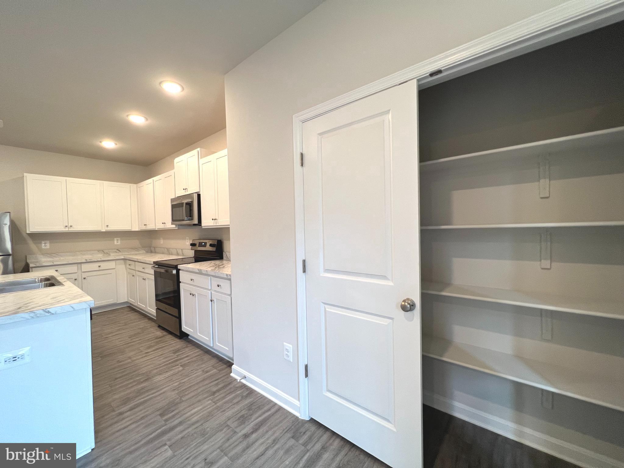 DILLON FARM - Residential Lease