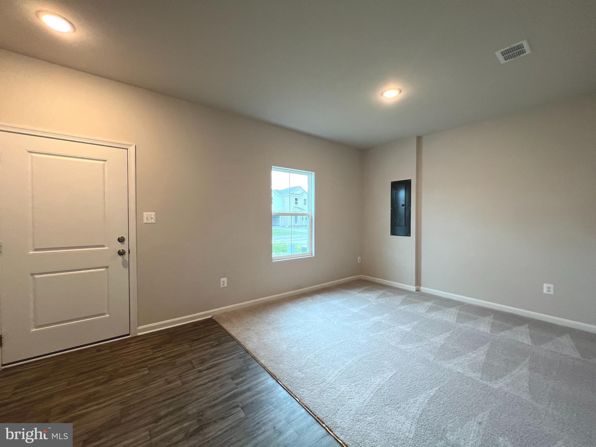 DILLON FARM - Residential Lease