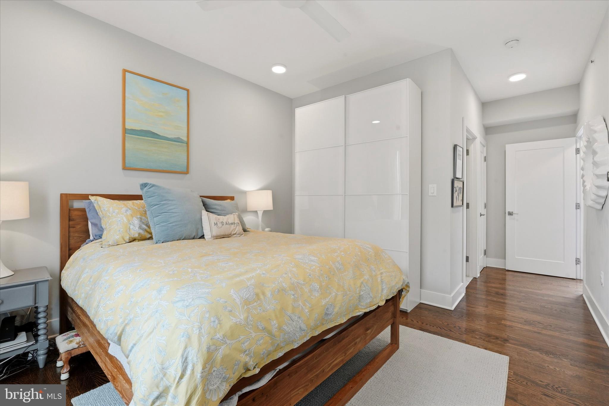 FAIRMOUNT - Residential