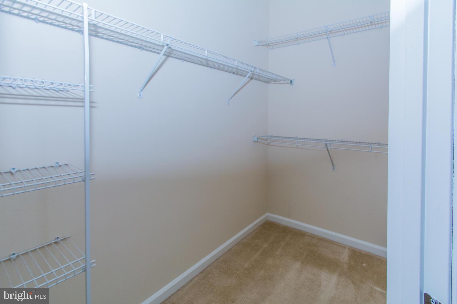 CREEKSIDE VILLAGE AT TANYARD SPRINGS - Residential