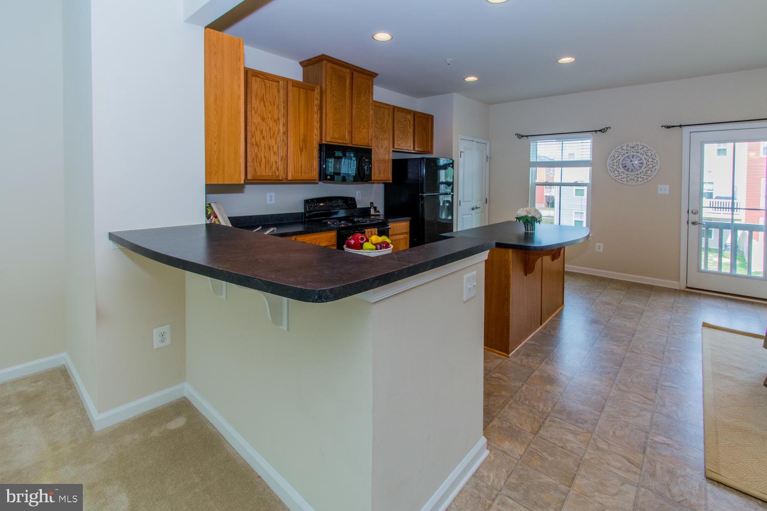 CREEKSIDE VILLAGE AT TANYARD SPRINGS - Residential