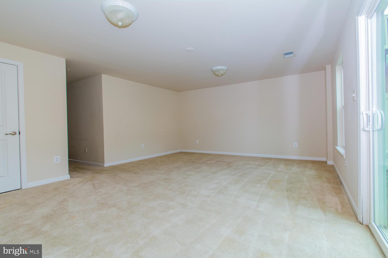 CREEKSIDE VILLAGE AT TANYARD SPRINGS - Residential