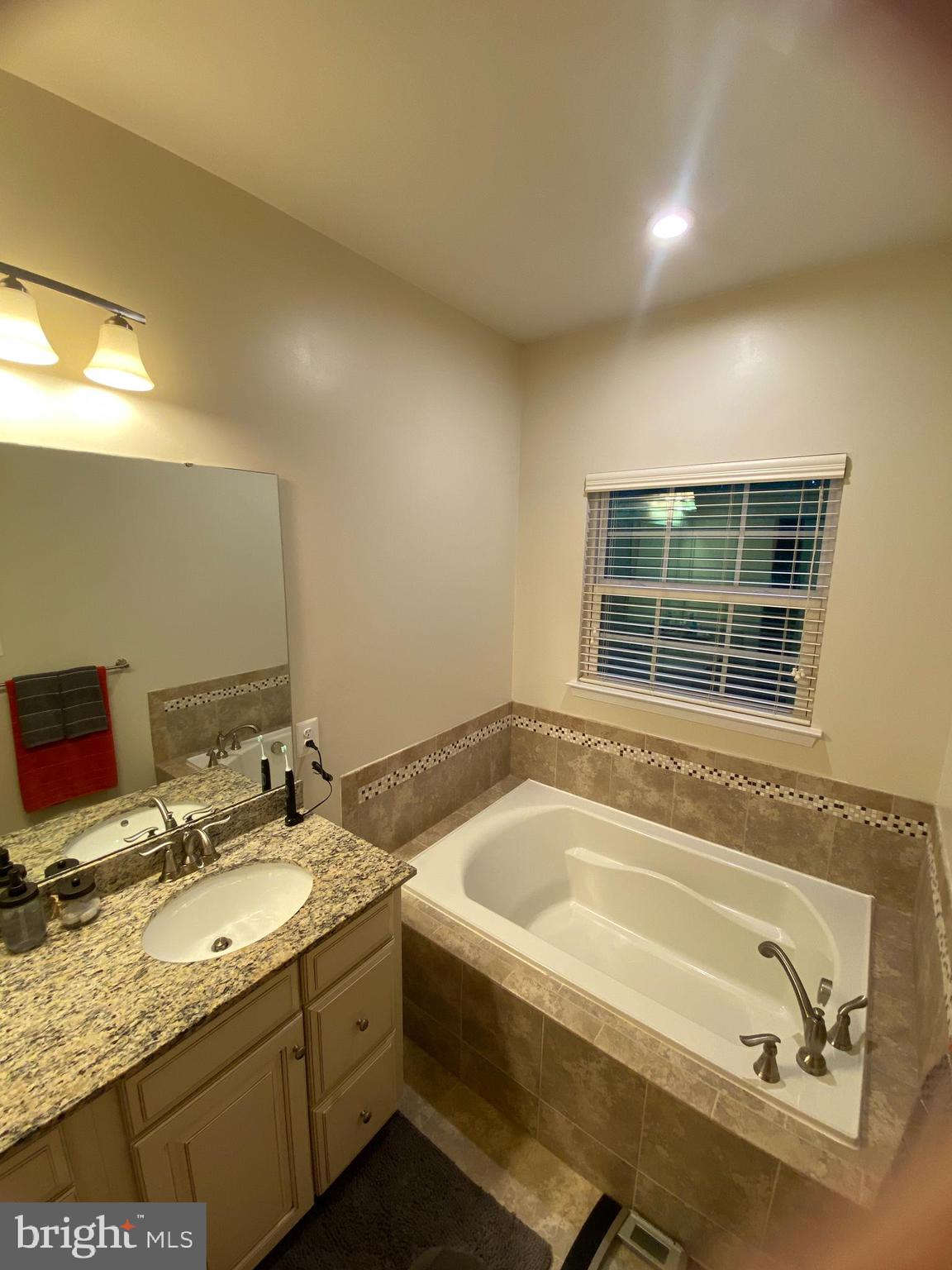 NEW TOWN - Residential