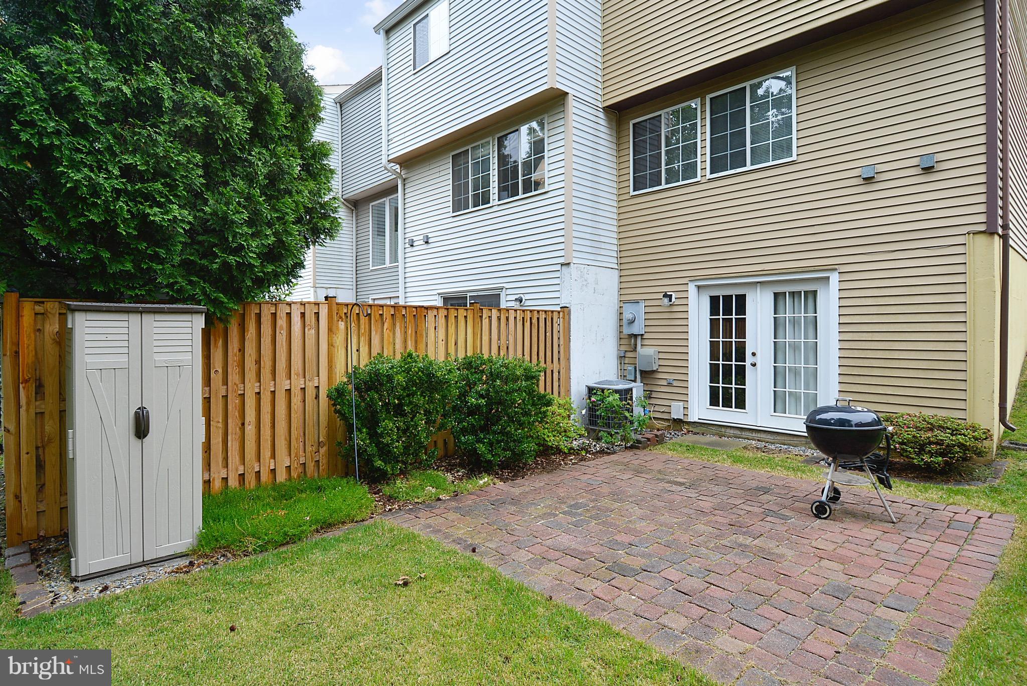 NEWINGTON FOREST - Residential Lease