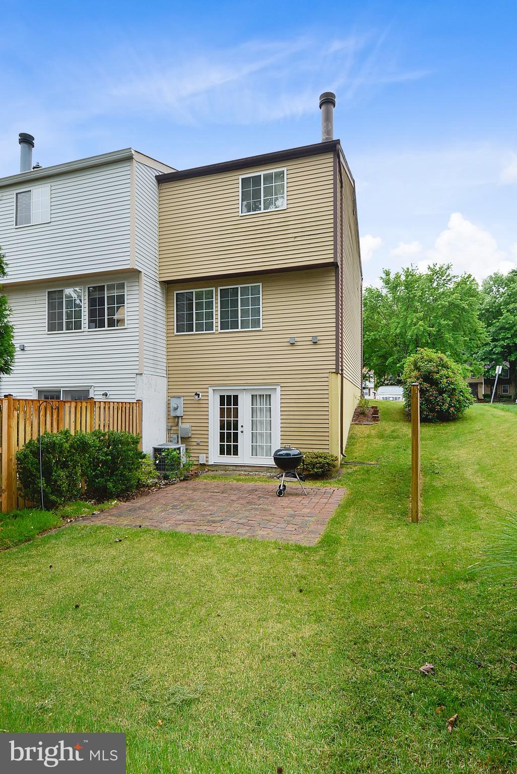 NEWINGTON FOREST - Residential Lease