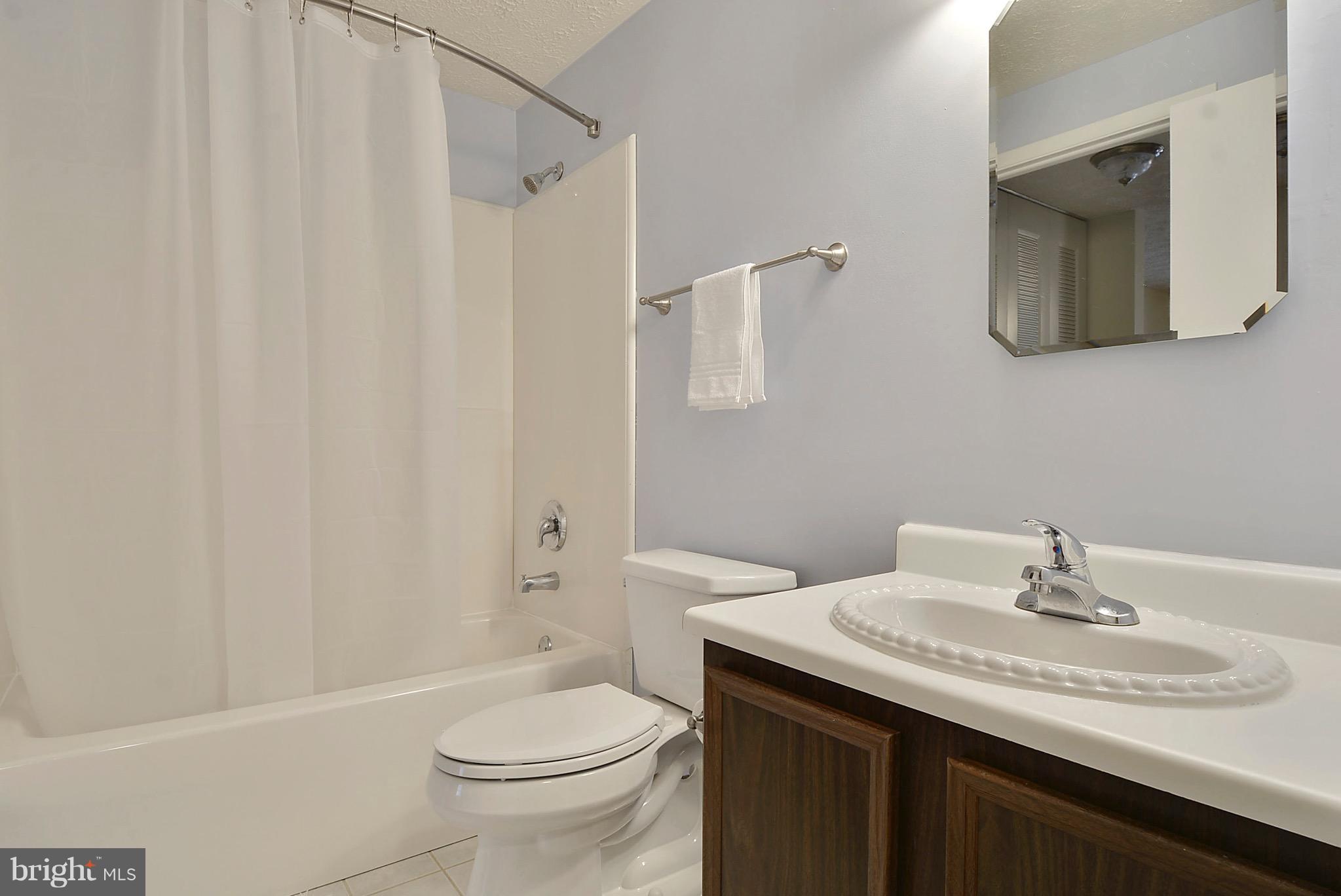 NEWINGTON FOREST - Residential Lease