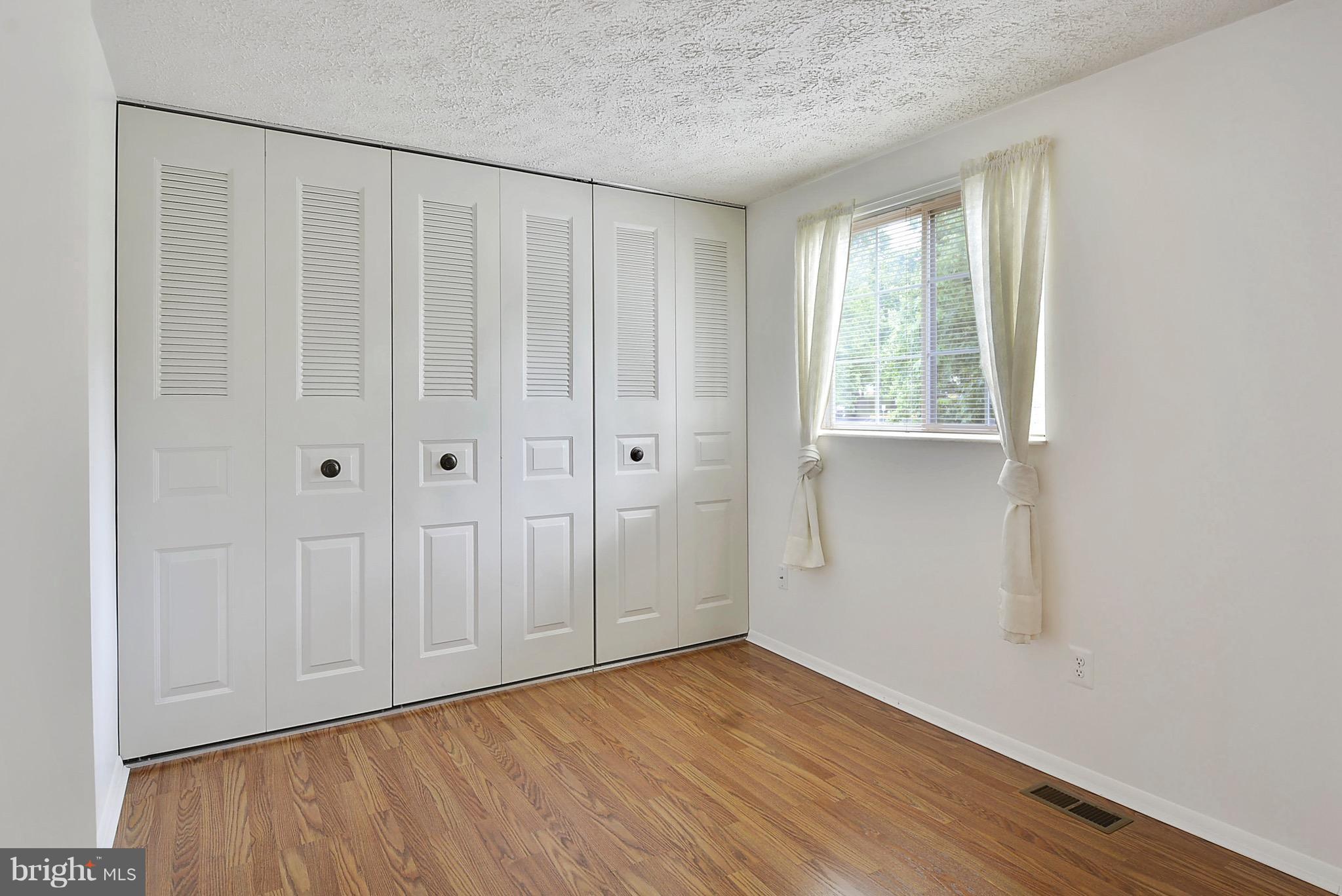 NEWINGTON FOREST - Residential Lease