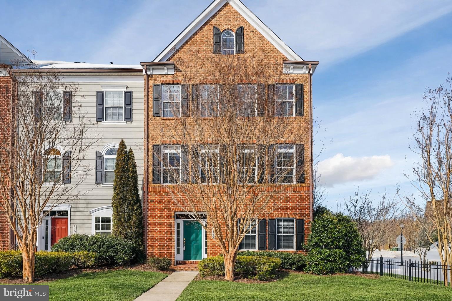 MAPLE LAWN - Residential