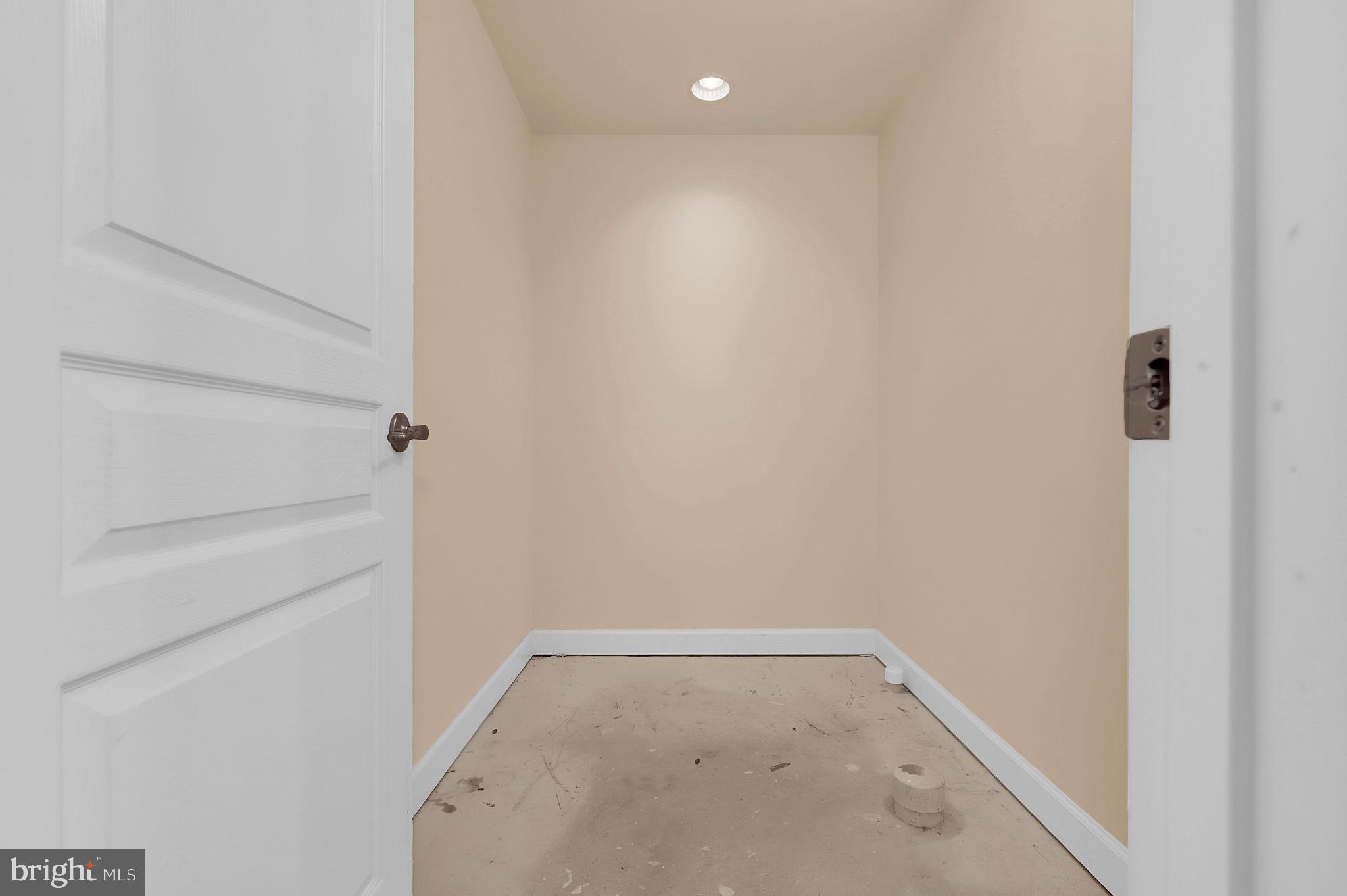 MAPLE LAWN - Residential