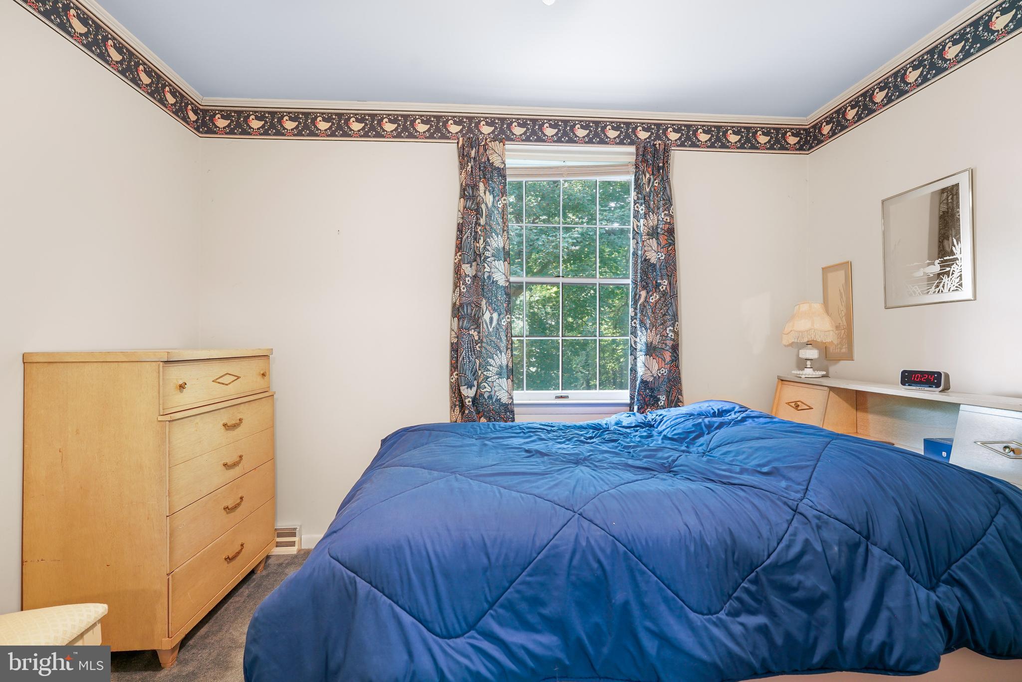 WOODCREST SHORES - Residential