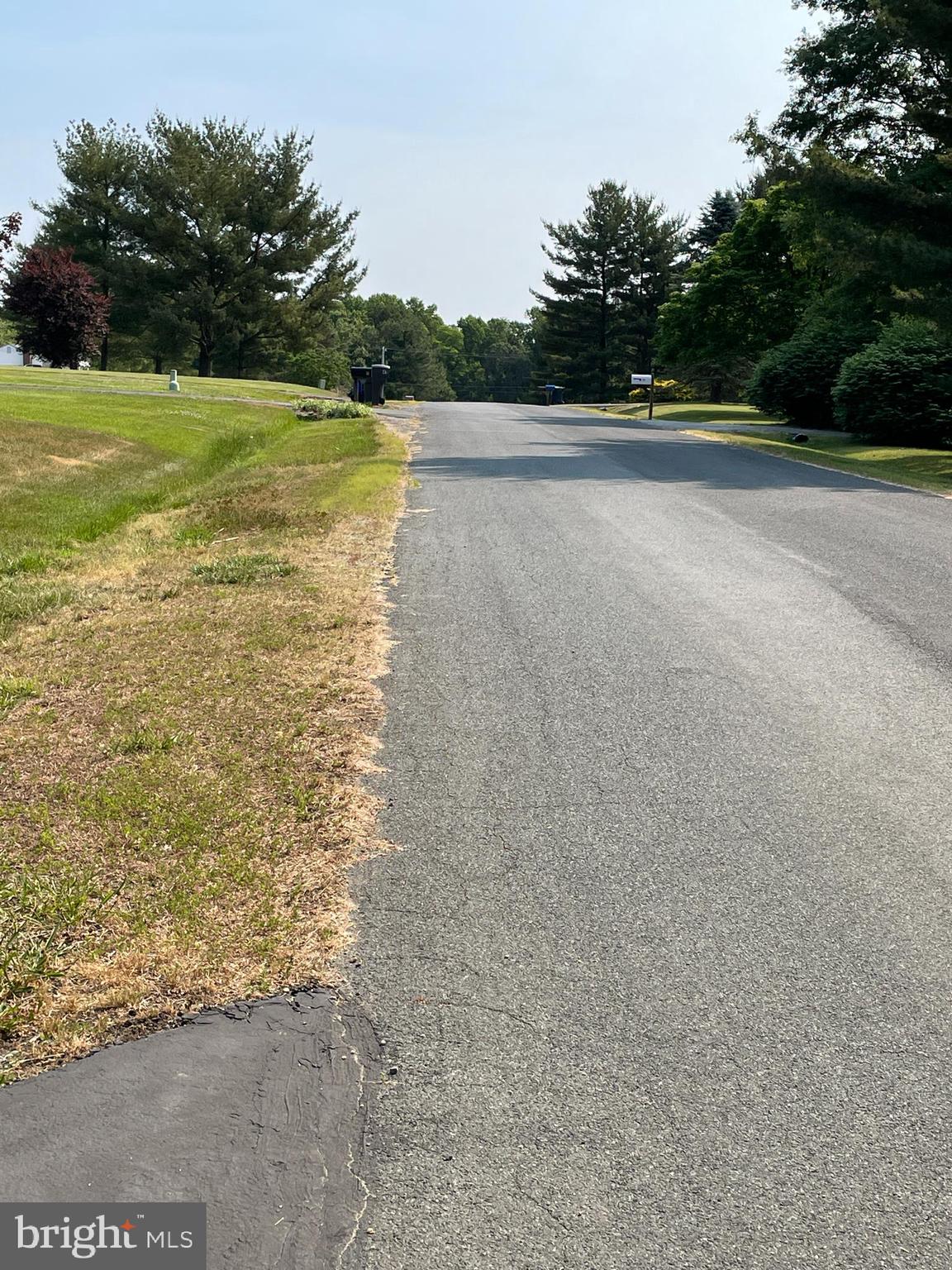 WOODCREST SHORES - Residential