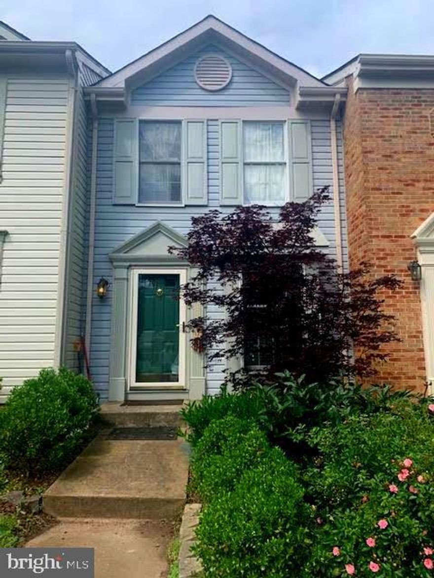 This home sparkles!  Living Room, Huge Eat In Kitchen, Entertaining Deck backs to buffer of trees. Luxurious Master Suites with Jetted Tubs. Vaulted Ceiling on the entire upper level and 2 Skylights. Lower Level Third Bedroom can be used as a Family Room with Full Bath and a Corner Wood Burning Fireplace. Walkout Basement with Fully Fenced Yard and Patio. Easy Commute to Fairfax, Tysons, and Reston. Close to 66, 28, 29 and 50. Community Outdoor Pool. Lots of special touches throughout this home.