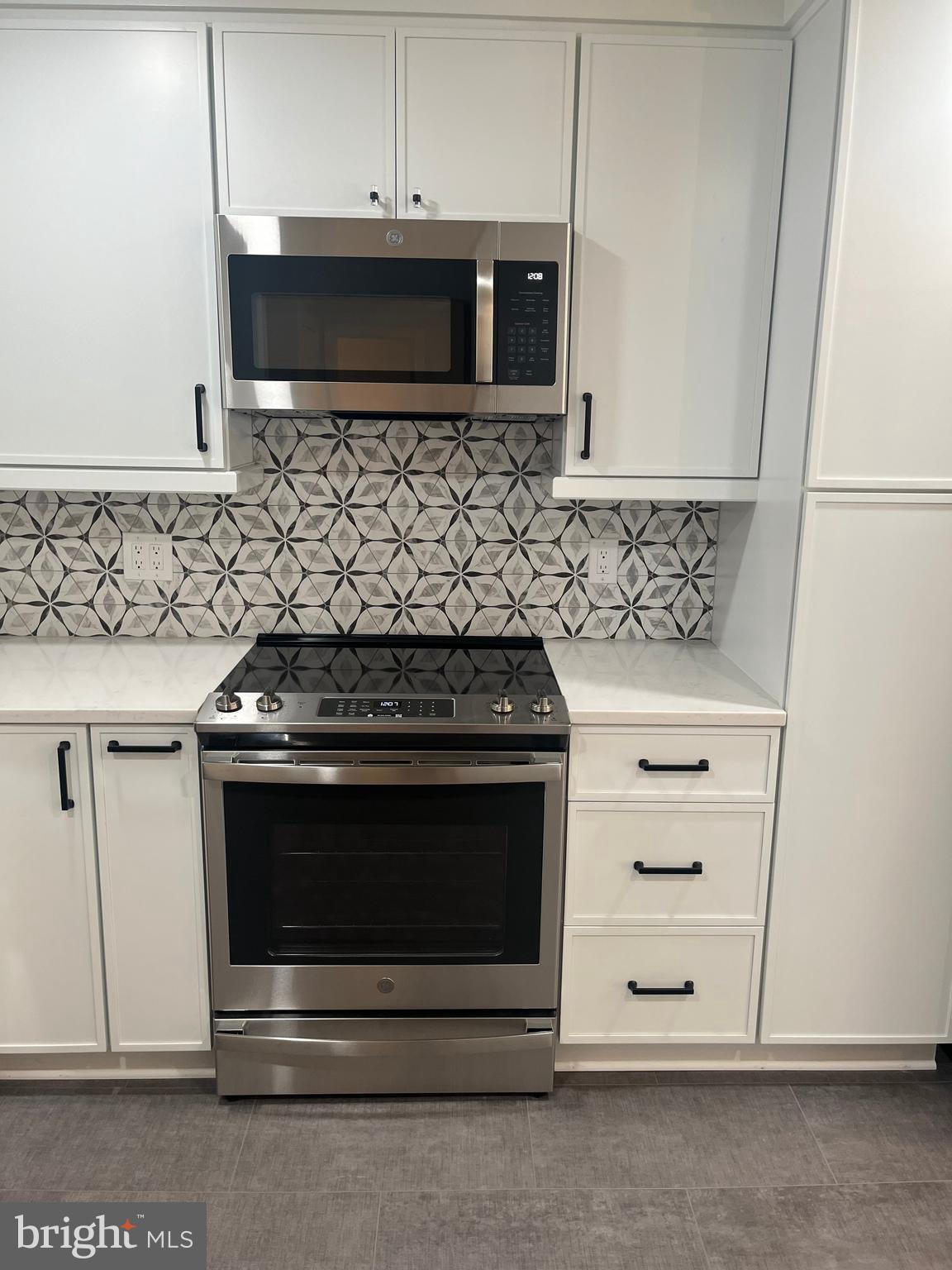 OLD GEORGETOWN VILL CODM - Residential Lease