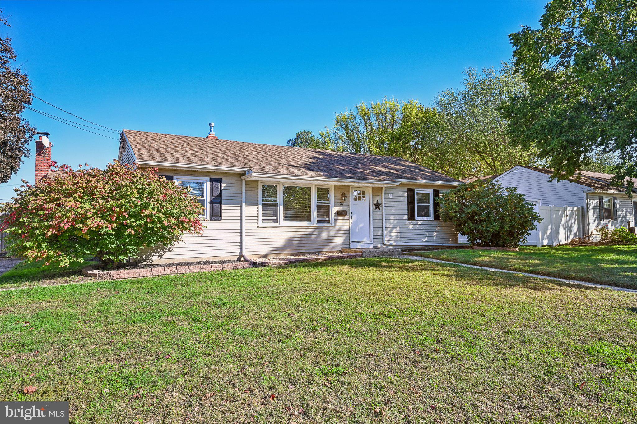 27 TEMPLE AVENUE