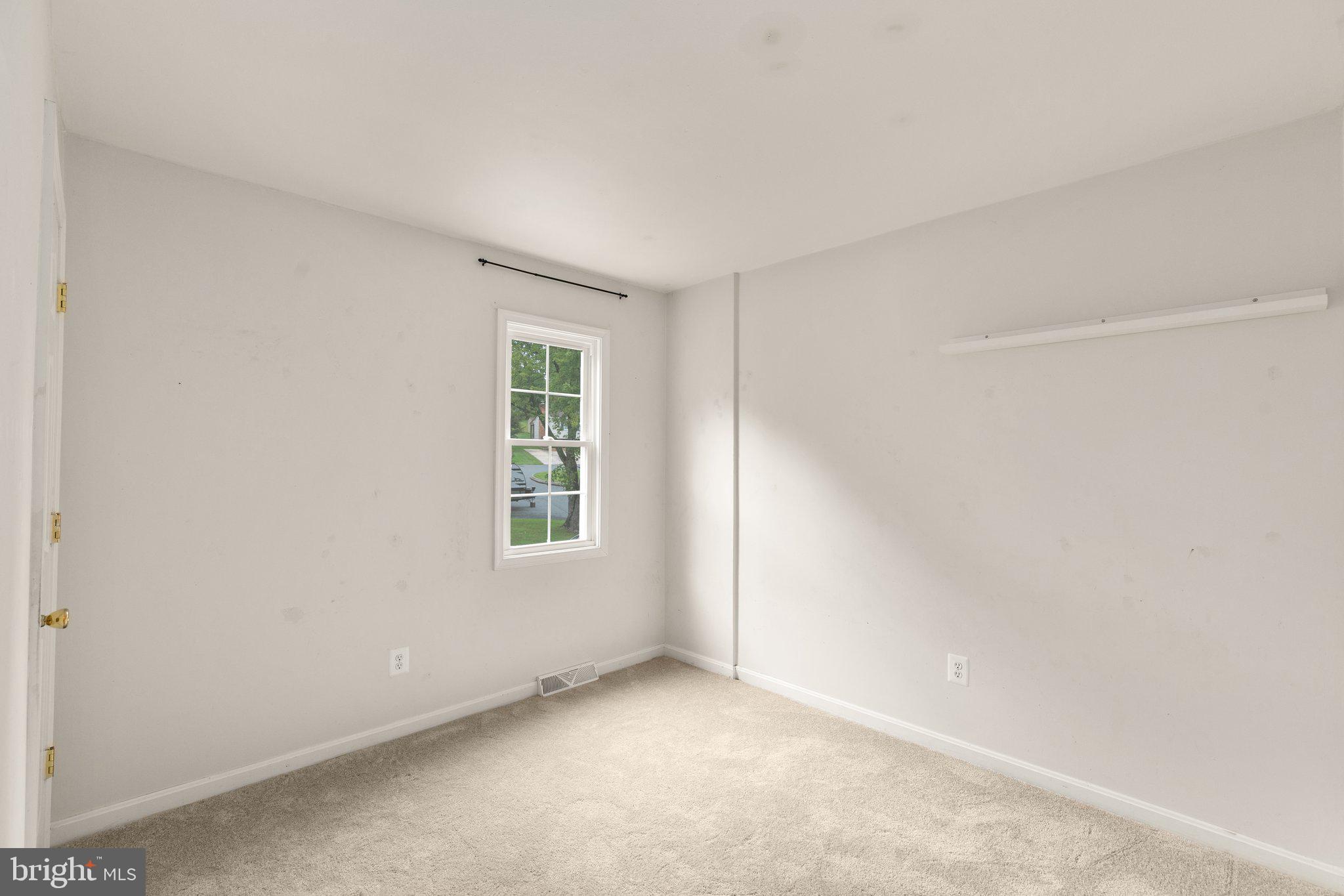 BRADFORD VILLAGE - Residential